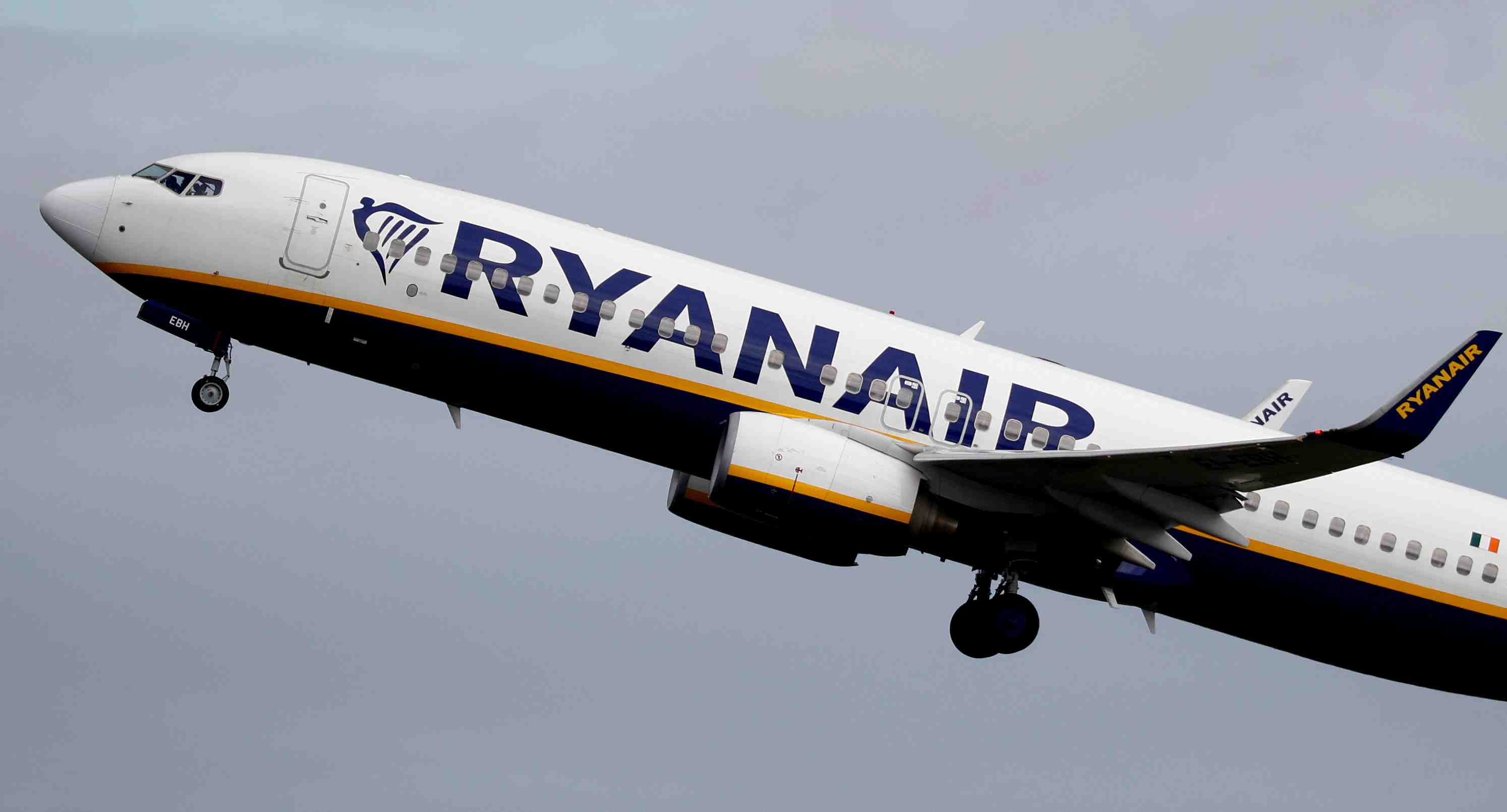Ryanair reduit sa prevision annuelle de trafic avec le confinement britannique