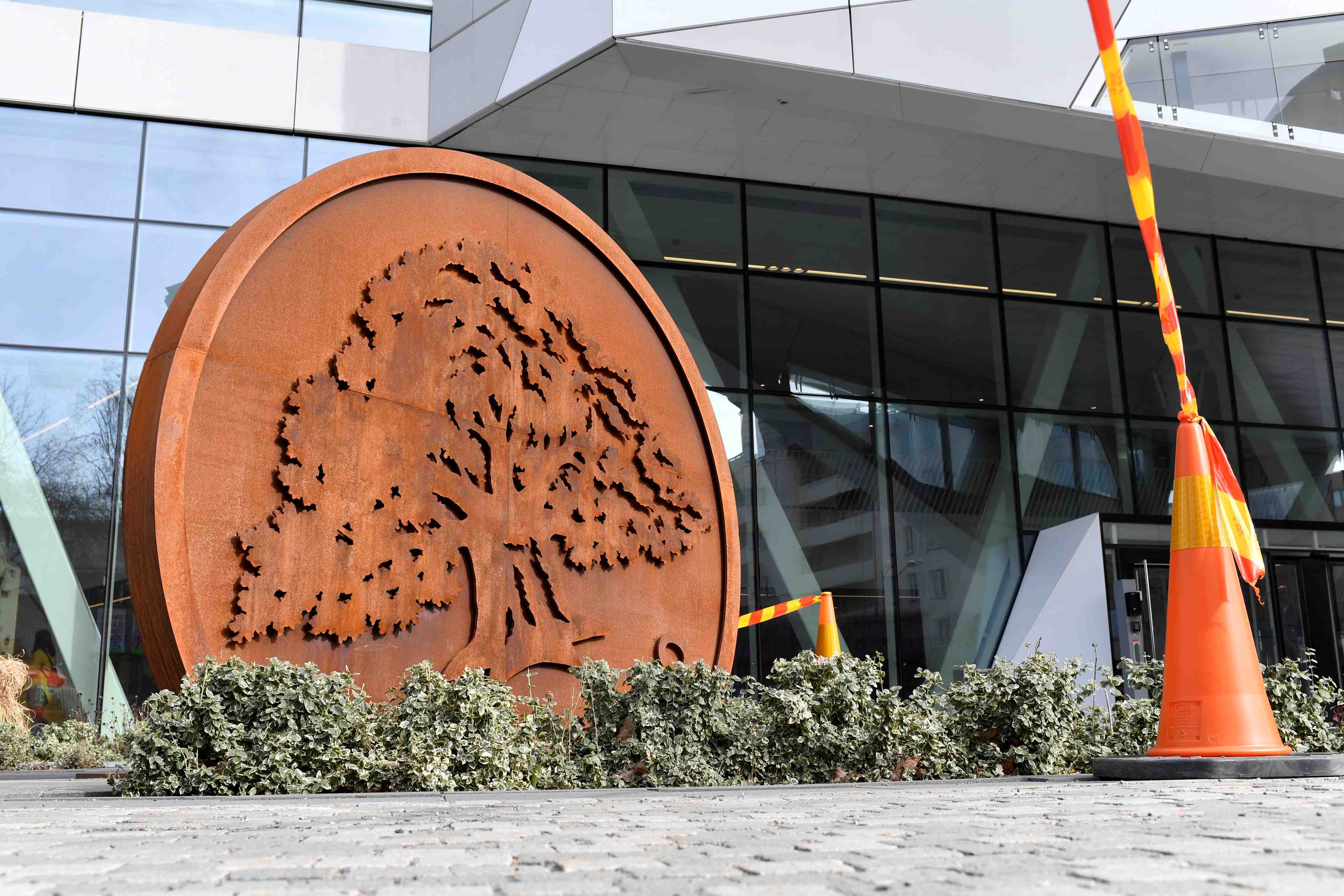 Le siege de swedbank perquisitionne, le titre chute