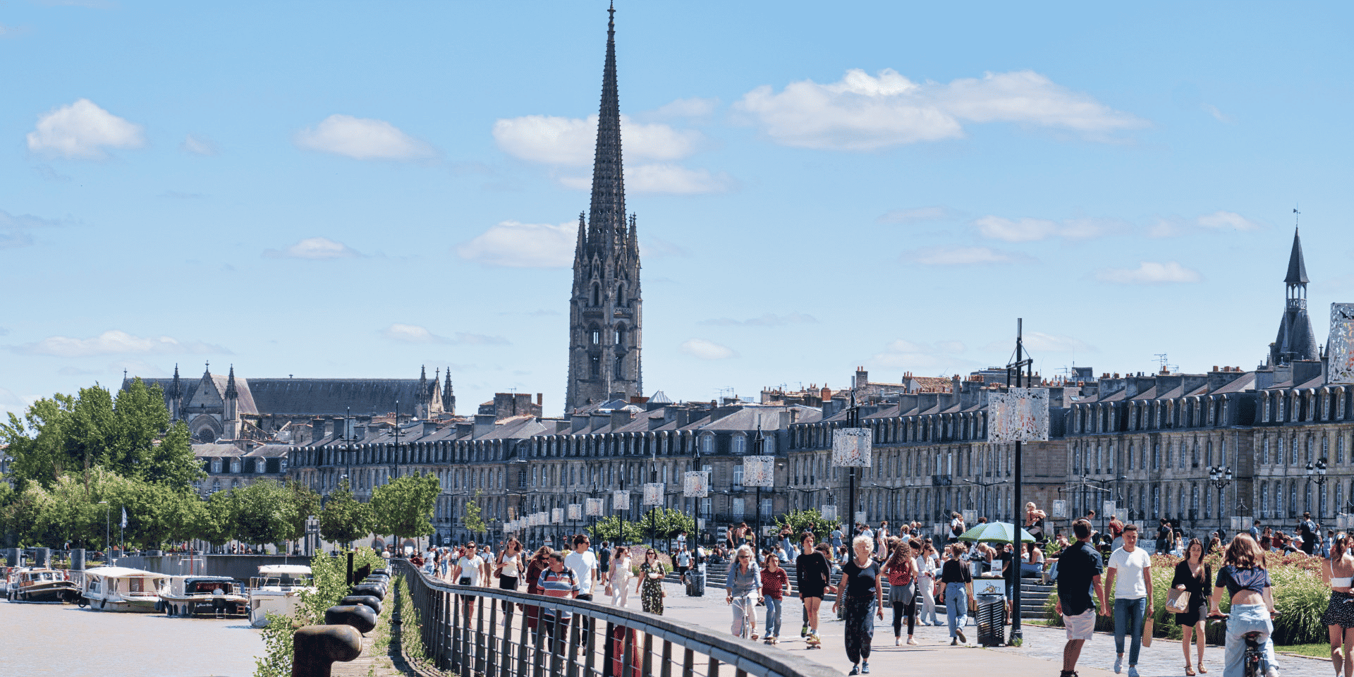 Centre-ville de Bordeaux quais