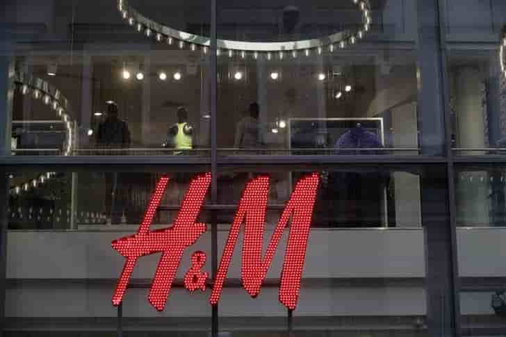 H&M publie un bénéfice du 3e trimestre conforme aux attentes