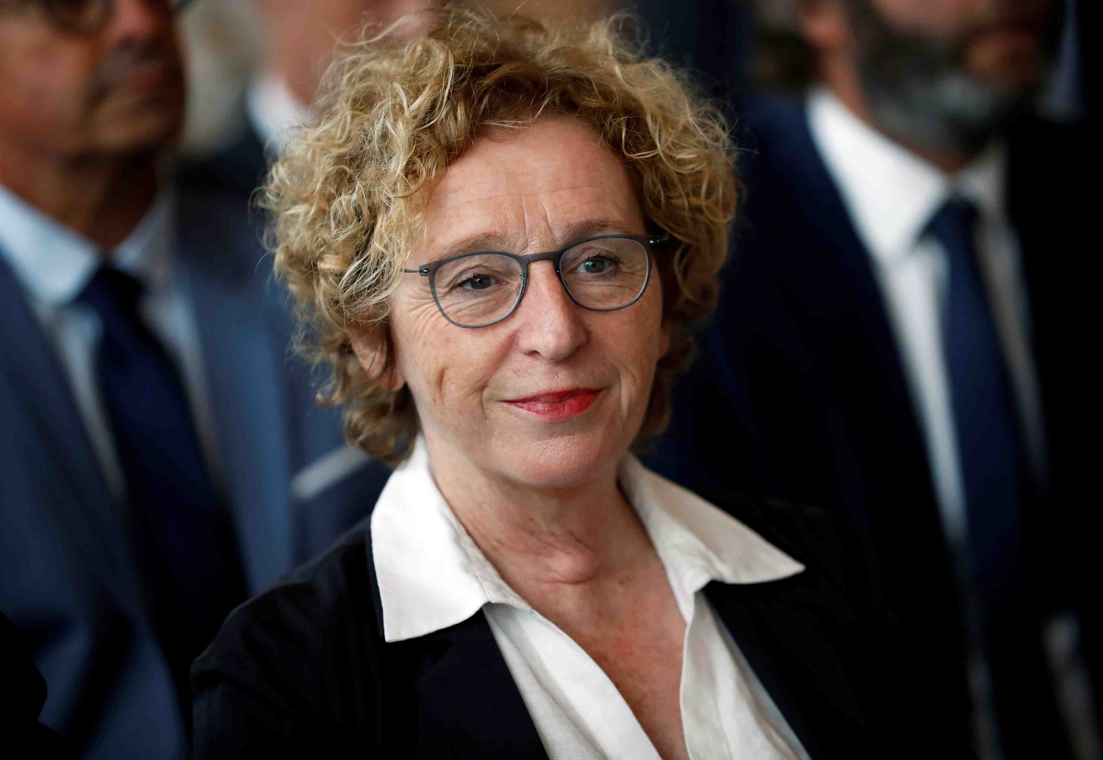 Vers un chomage partiel de longue duree pour les secteurs en difficulte