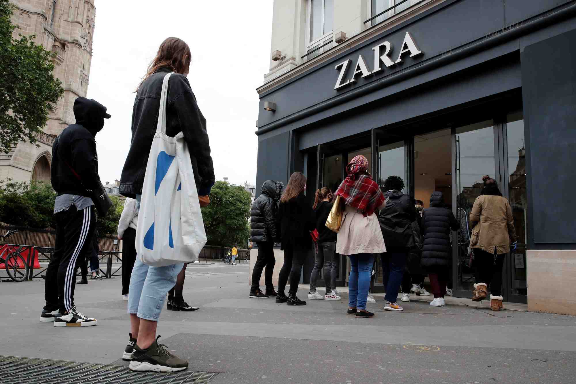 France: la periode des soldes d'hiver repoussee au 20 janvier