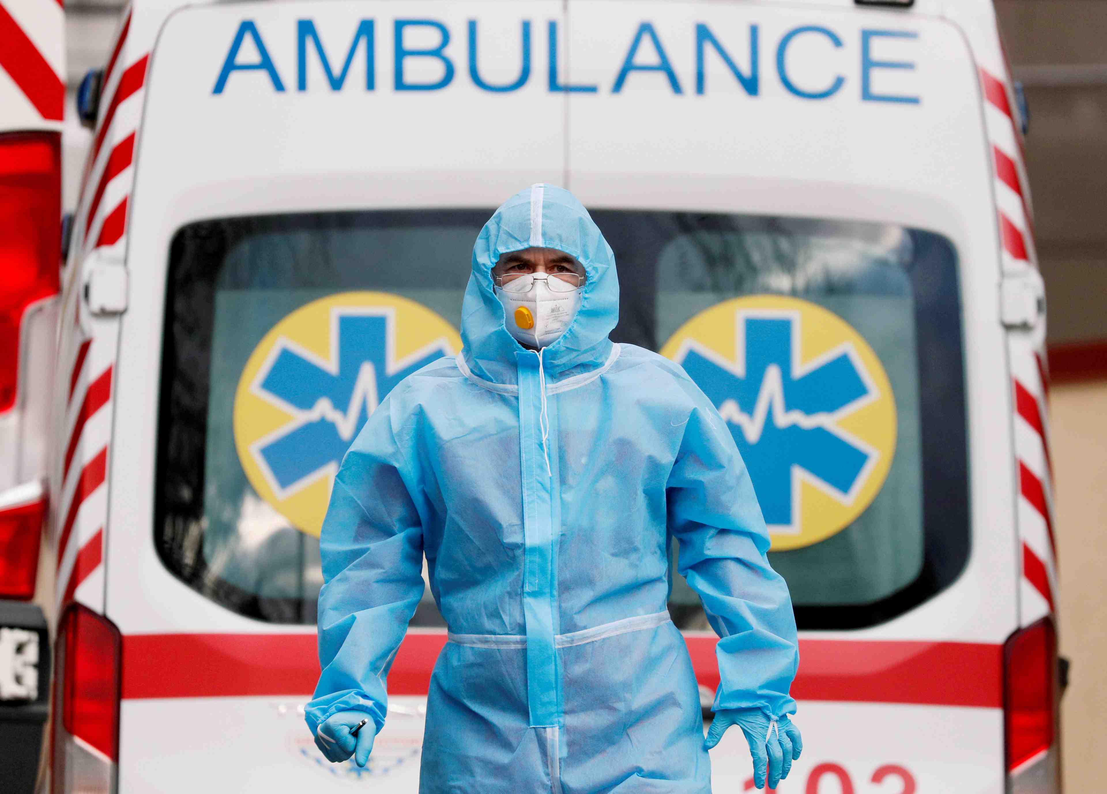 Coronavirus: plus de 3 millions de morts dans le monde, selon un decompte de reuters