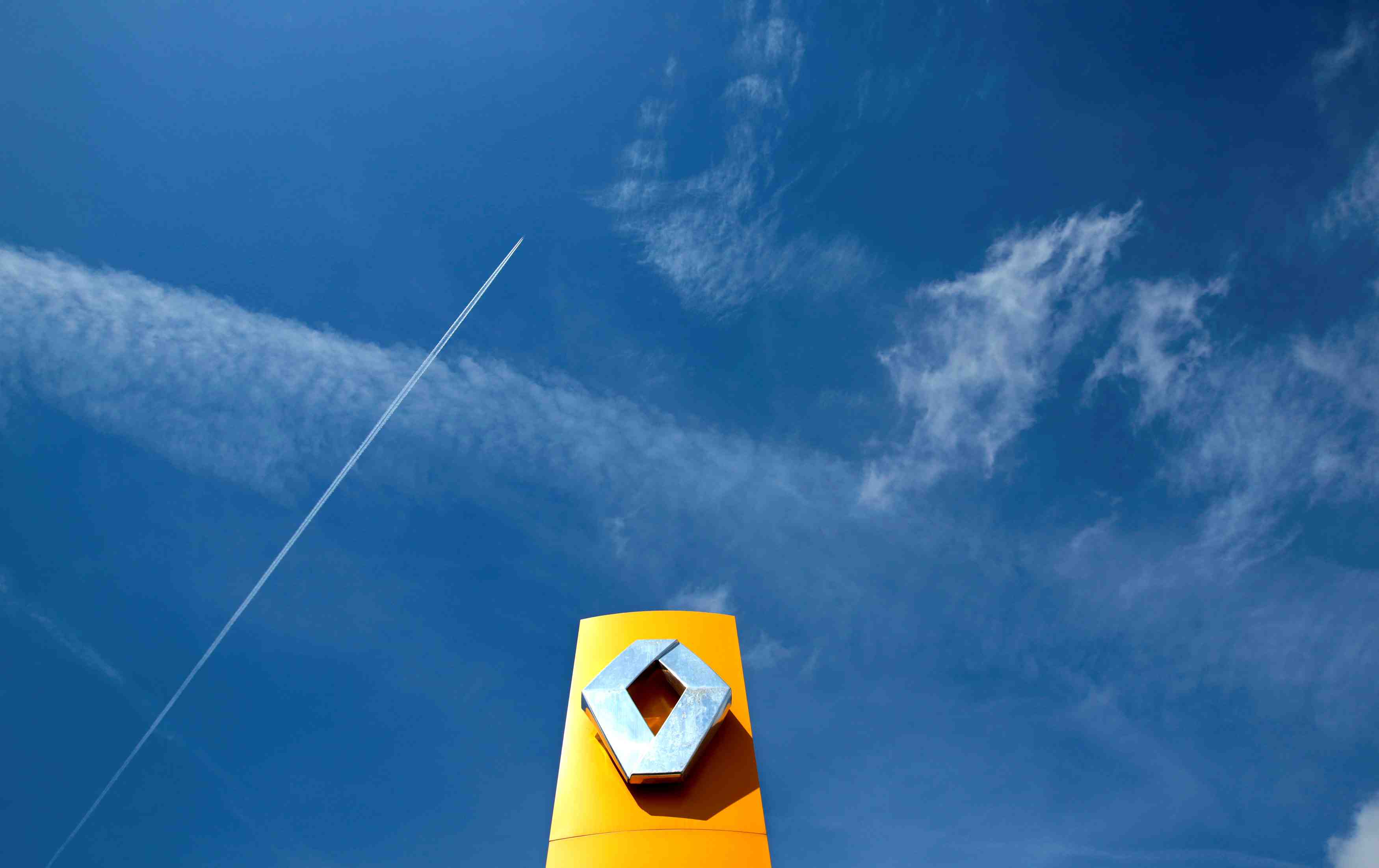 Plus de 10% du marche en electrique plausible en 2025 pour renault