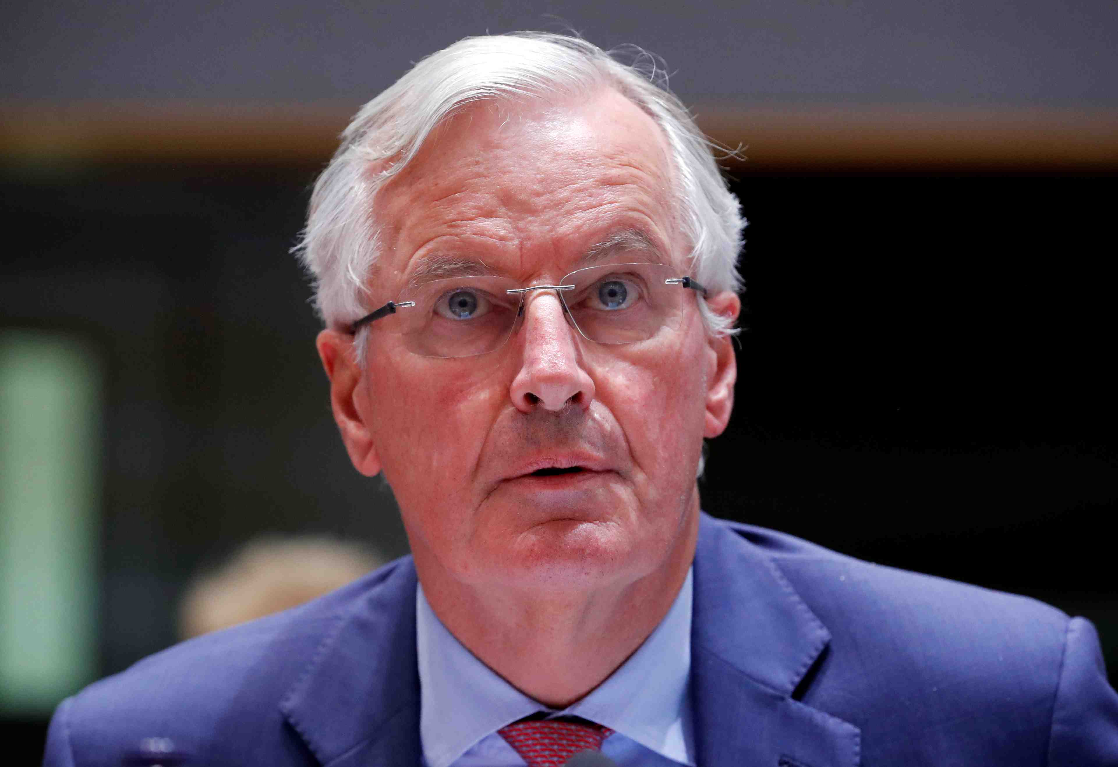Barnier loue de toutes parts en vue des echeances europeennes