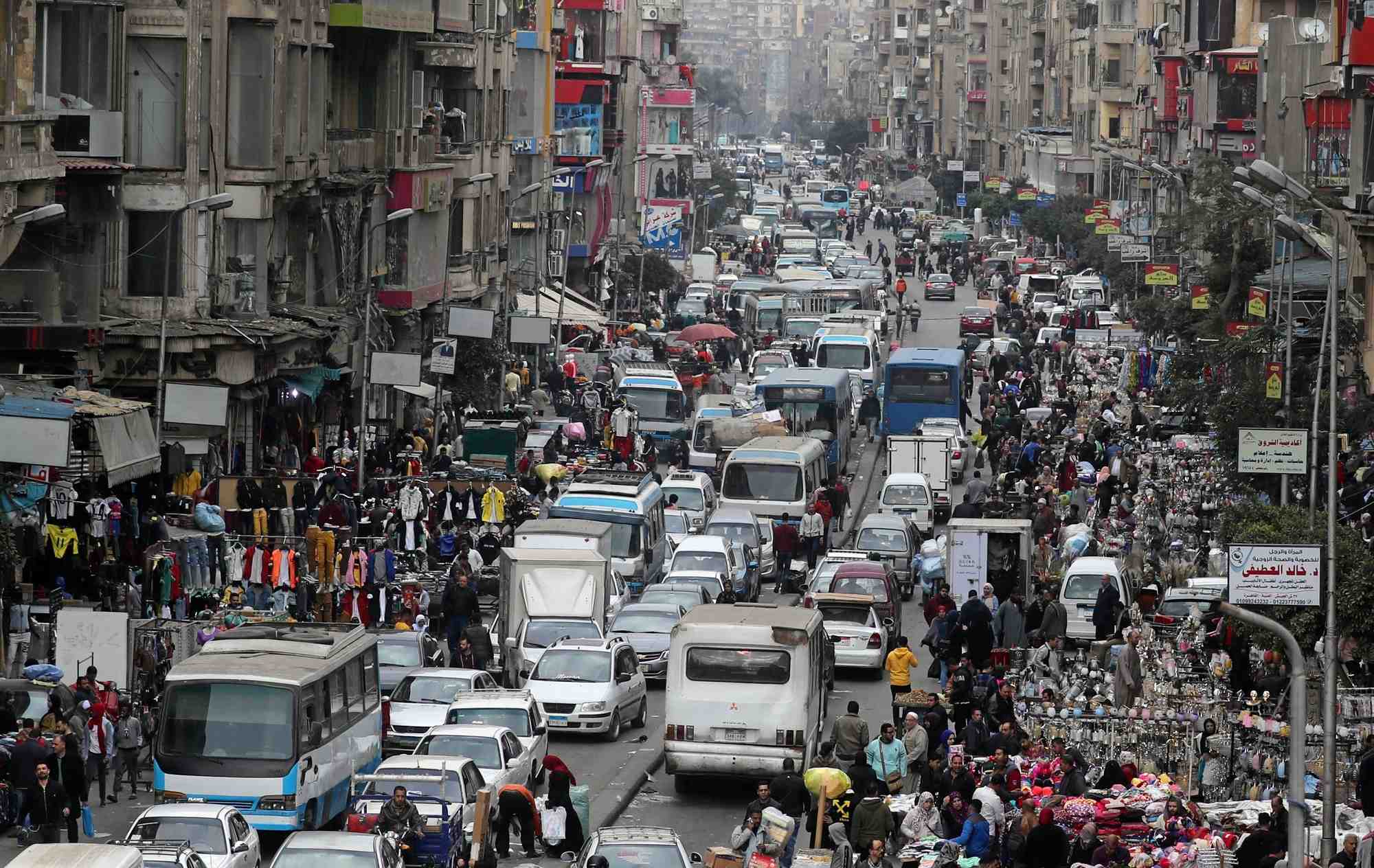 Environ 300 Égyptiens avaient été évacués en février de Wuhan, ville chinoise épicentre de l'épidémie, et avaient été placés en quarantaine pour 14 jours. (Photo du Caire, prise le 11 février 2020. La capitale de l'Egypte compte près de 16 millions d'habitants.)