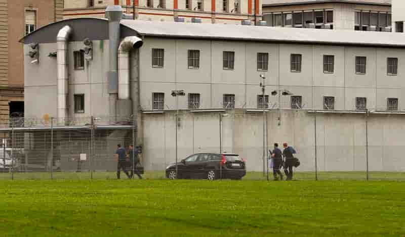 Vol du dossier de Schumacher: un suspect retrouvé pendu en prison