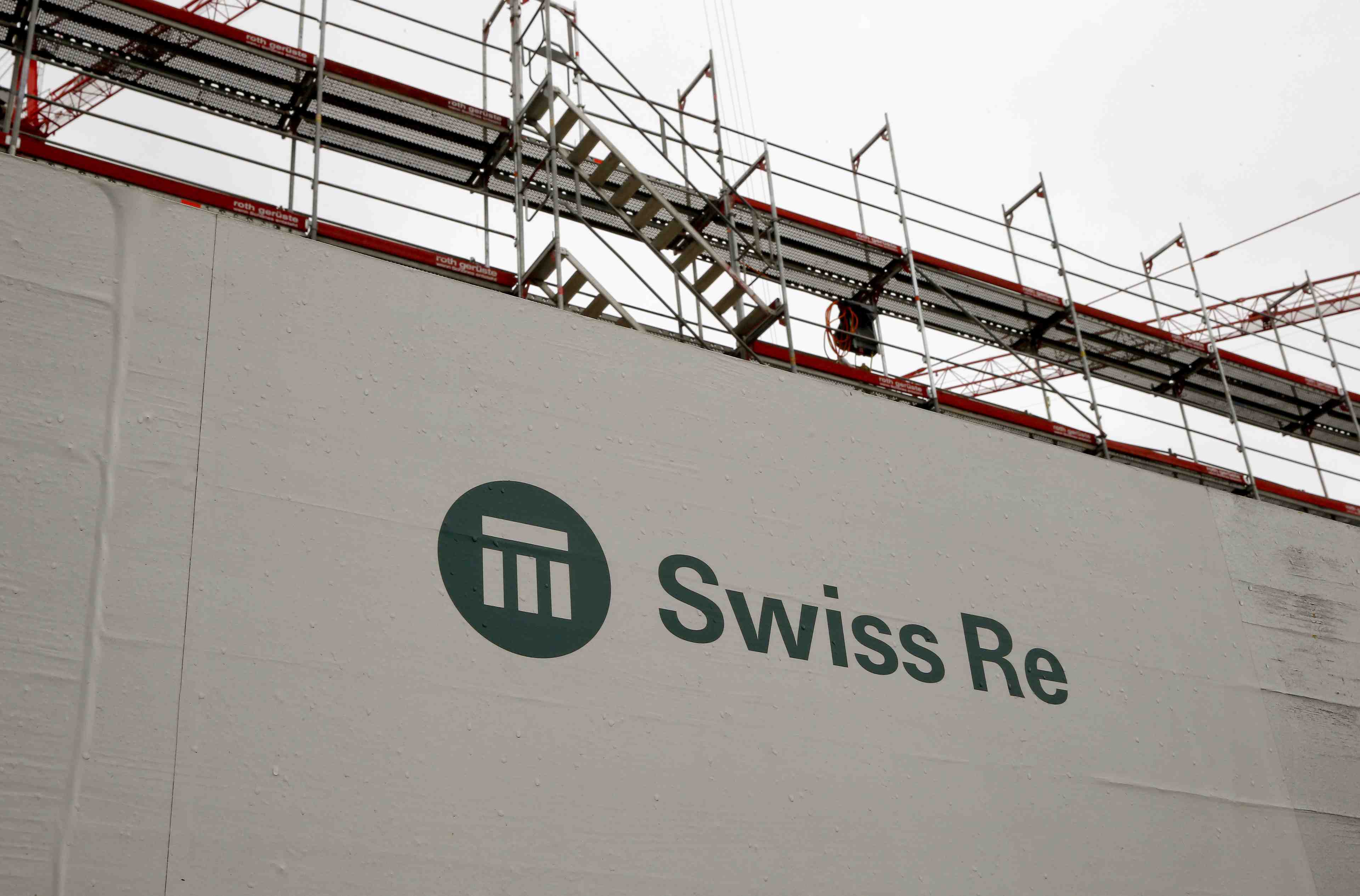Swiss re accuse une perte nette plus importante que prevu en 2020