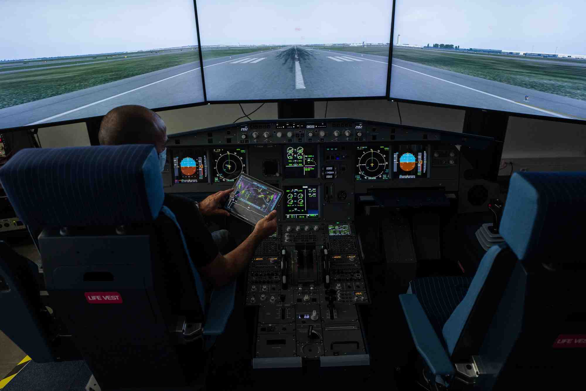COLLINS AEROSPACE