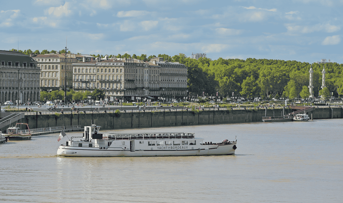 Trois-quarts des employés interrogés sont prêts à s'installer dans une autre grande ville que la leur, mais pas n'importe laquelle: Bordeaux arrive en tête, suivie de Nice, Montpellier, Toulouse et Marseille.