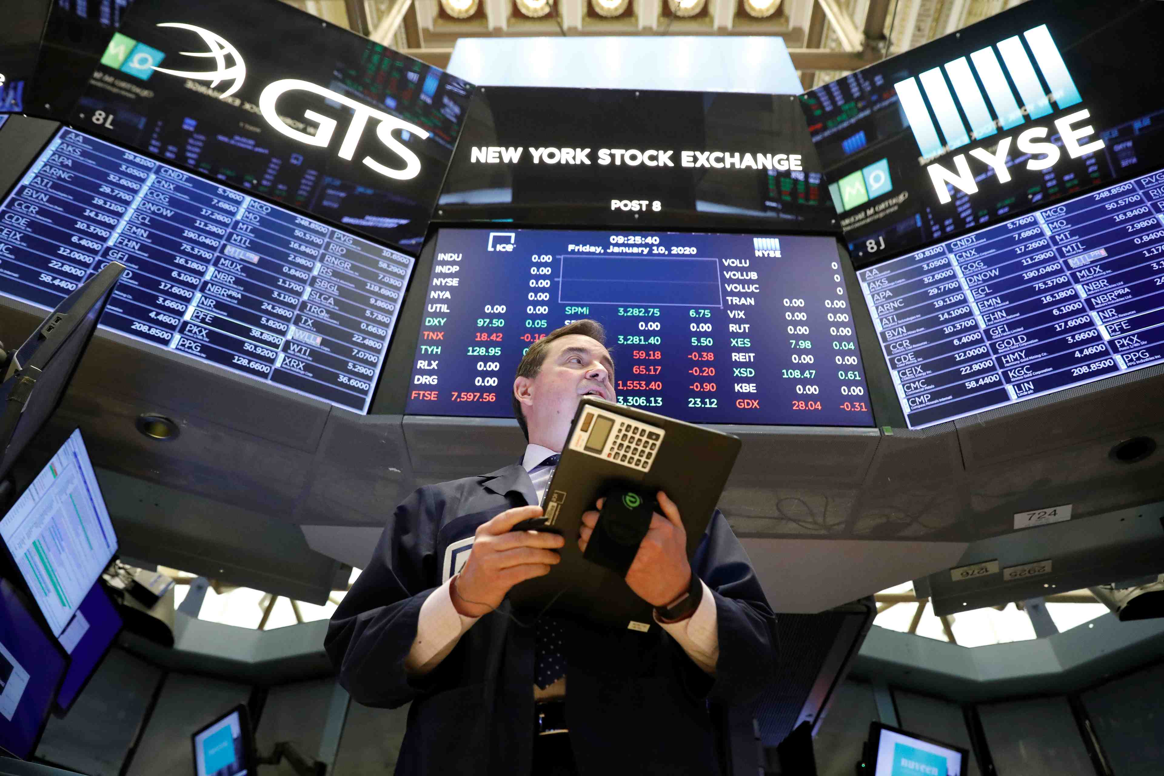 Wall street ouvre en baisse