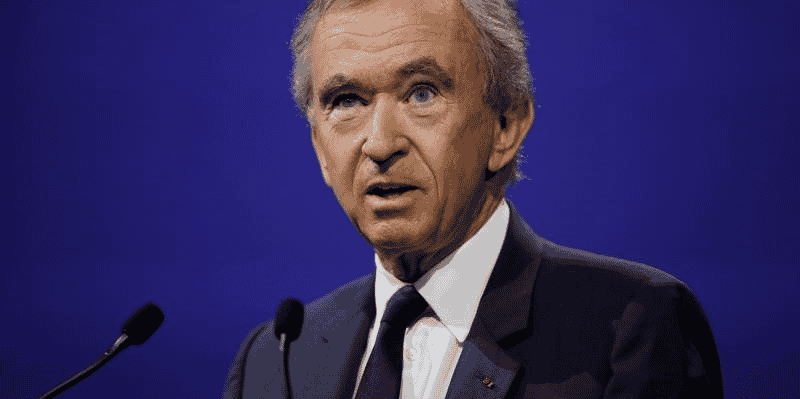 Bernard arnault (lvmh) dit respecter ses obligations fiscales