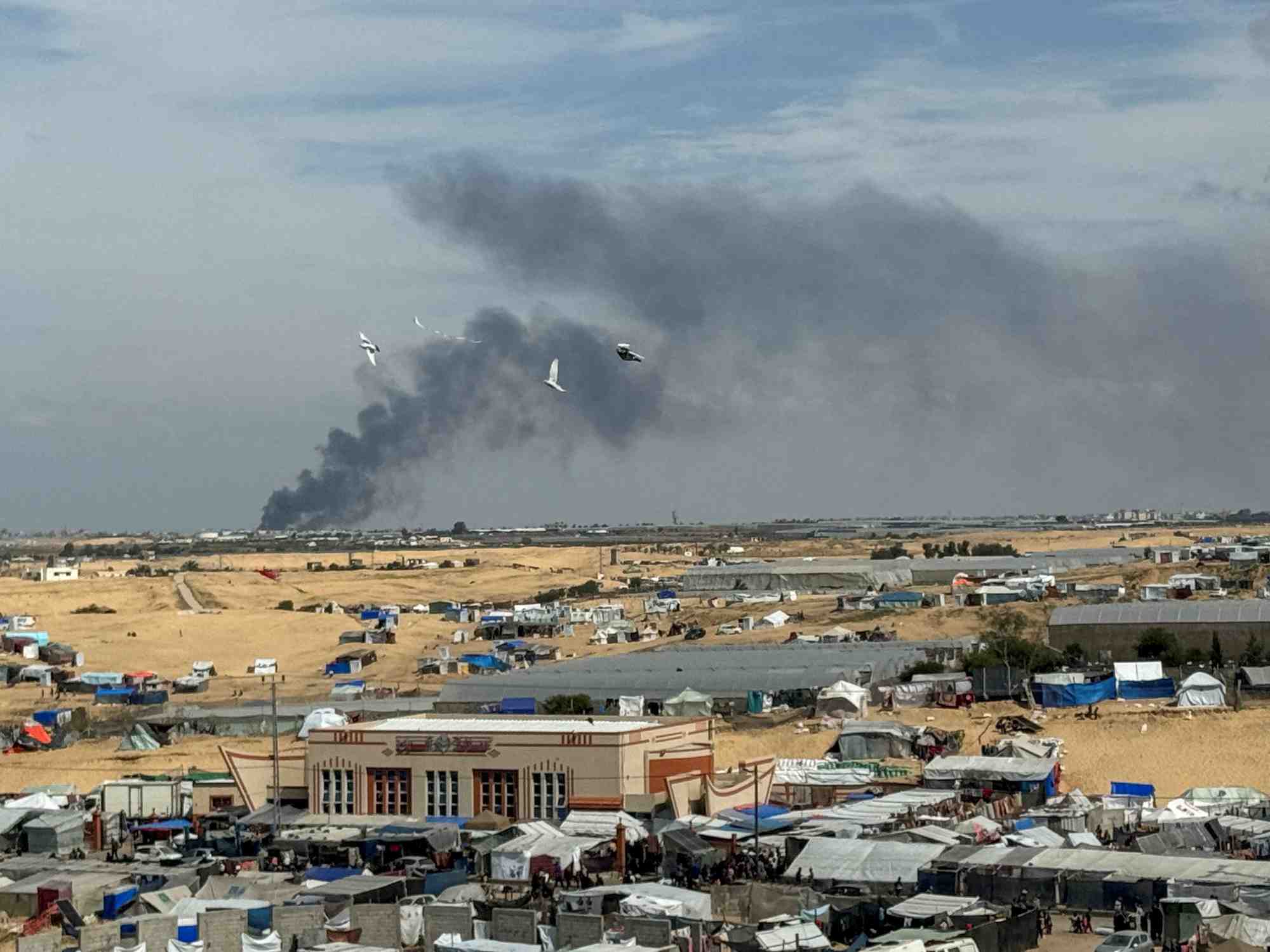 Une operation terrestre israelienne a khan younis, dans la bande de gaza
