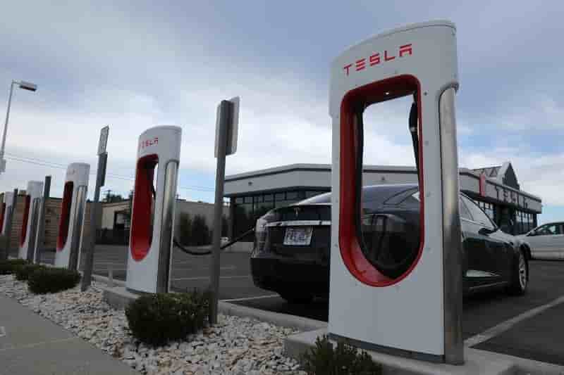 Tesla affiche la plus forte perte de son histoire