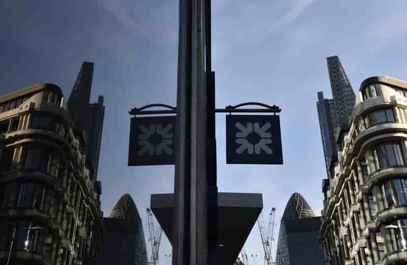 Royal bank of scotland reduit sa perte