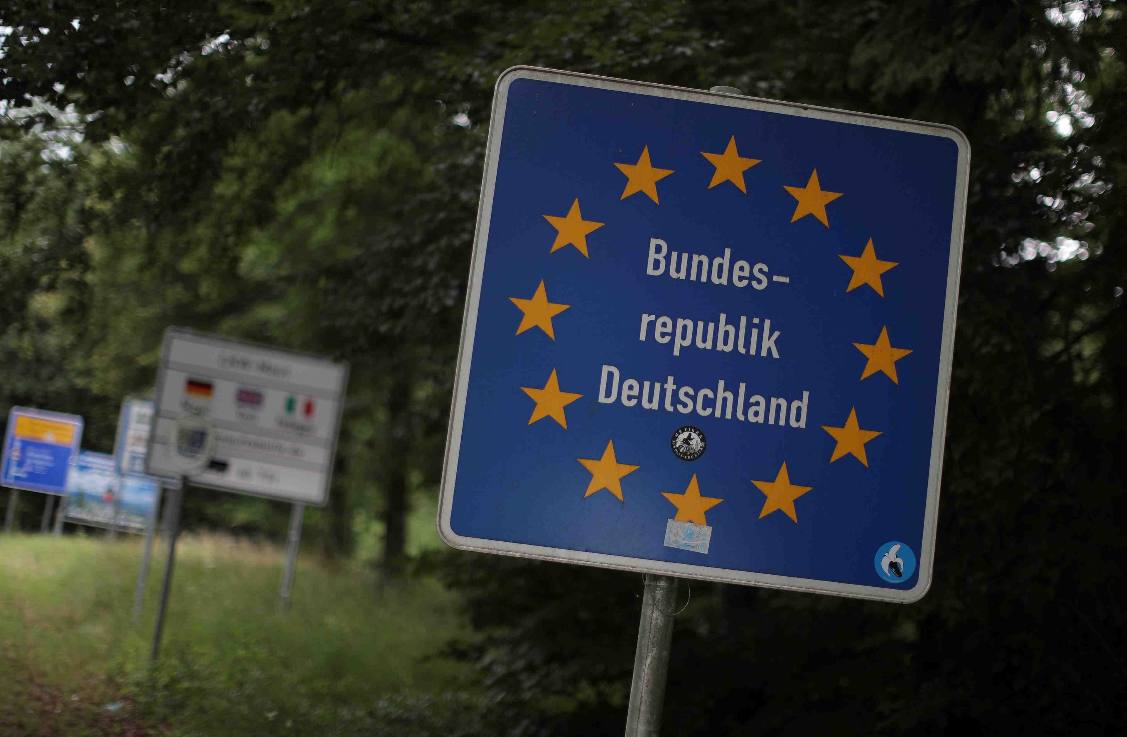 L'allemagne va fermer ses frontieres avec la france, l'autriche et la suisse, selon les medias