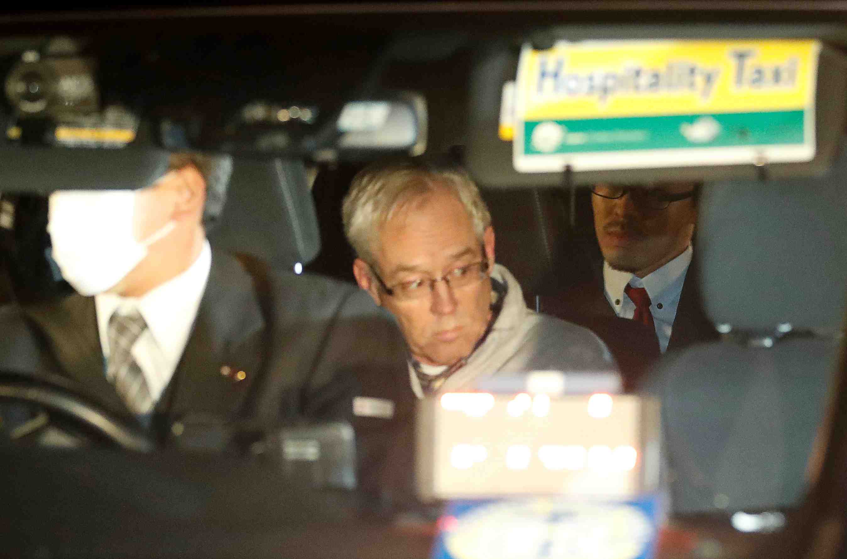 Le proces de l'ex-administrateur de nissan s'ouvre au japon, sans carlos ghosn