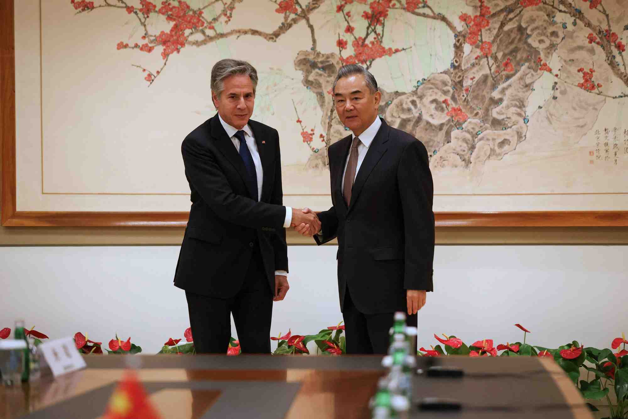 Le secretaire d'etat americain antony j. blinken rencontre le ministre chinois des affaires etrangeres wang yi a new york