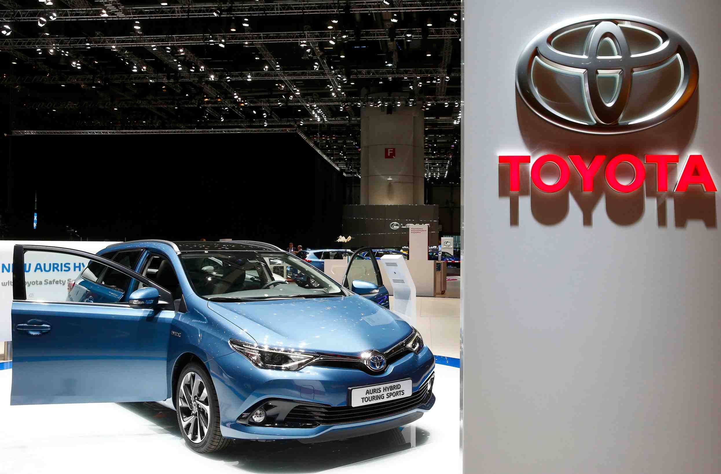 Toyota s'attend a poursuivre sa croissance en europe en 2015