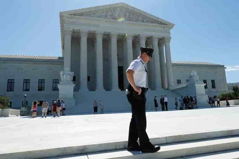 Etats-unis: la cour supreme a nouveau saisie sur le decret anti-immigration