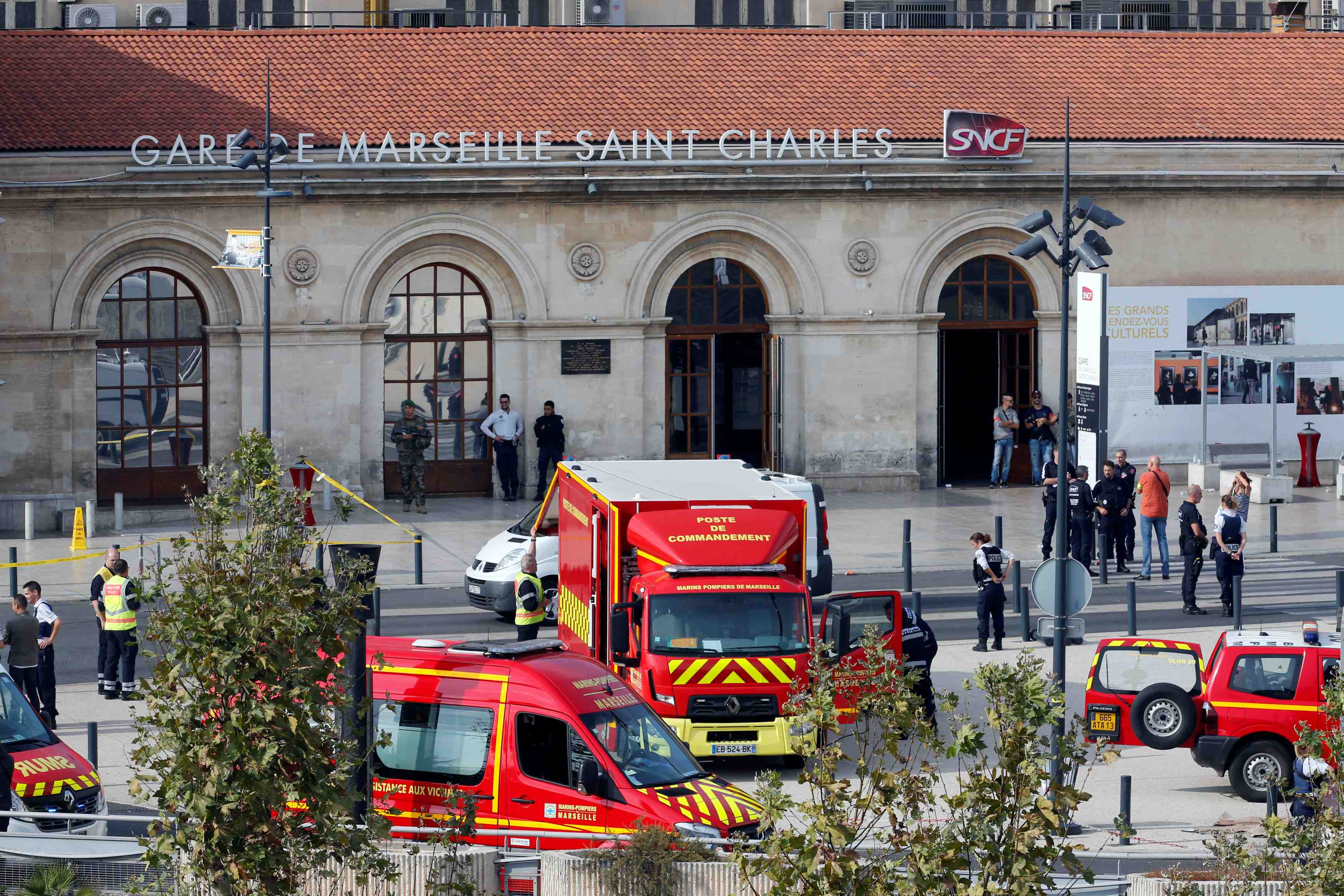 Un homme abattu a marseille apres avoir tue deux femmes
