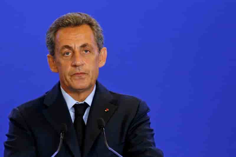 Nicolas sarkozy officiellement candidat a la presidentielle