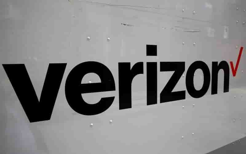 Verizon boucle le rachat des activites internet de yahoo