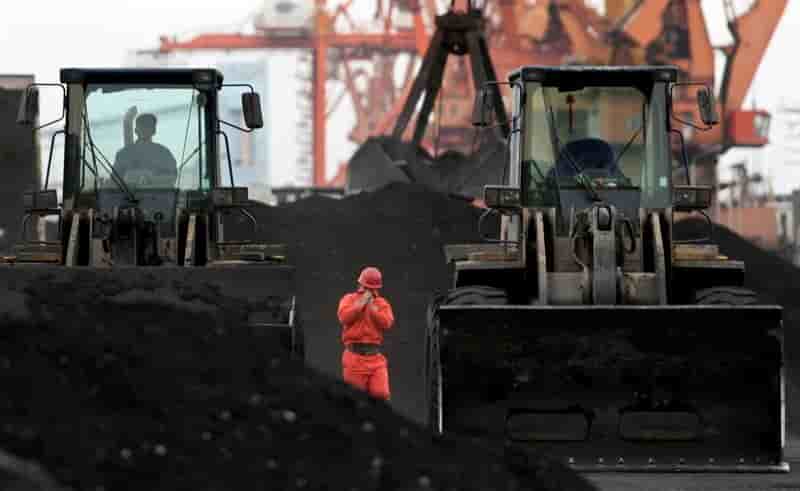 Moscou dement reexporter du charbon nord-coreen