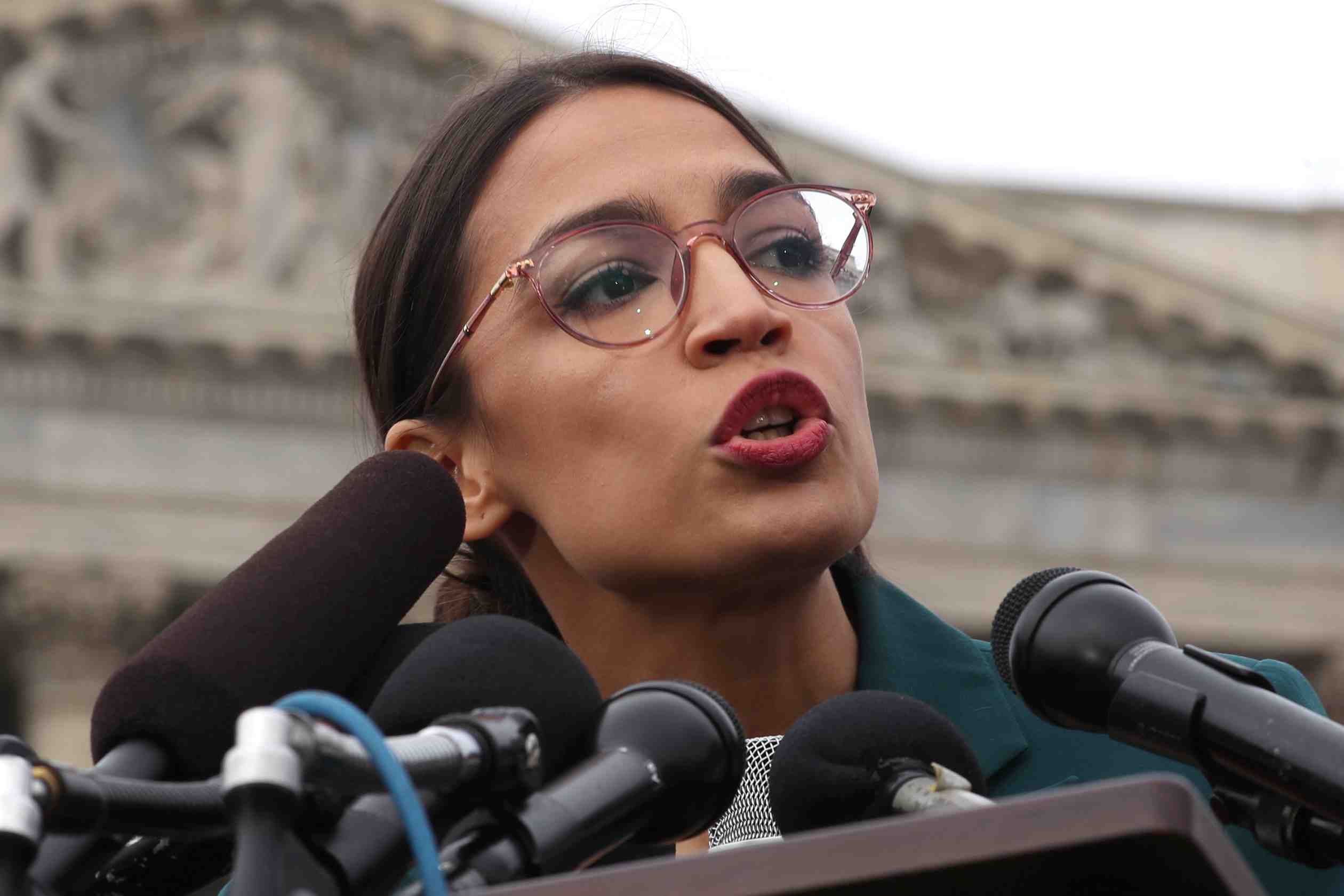 Usa: les democrates presentent un "new deal vert"