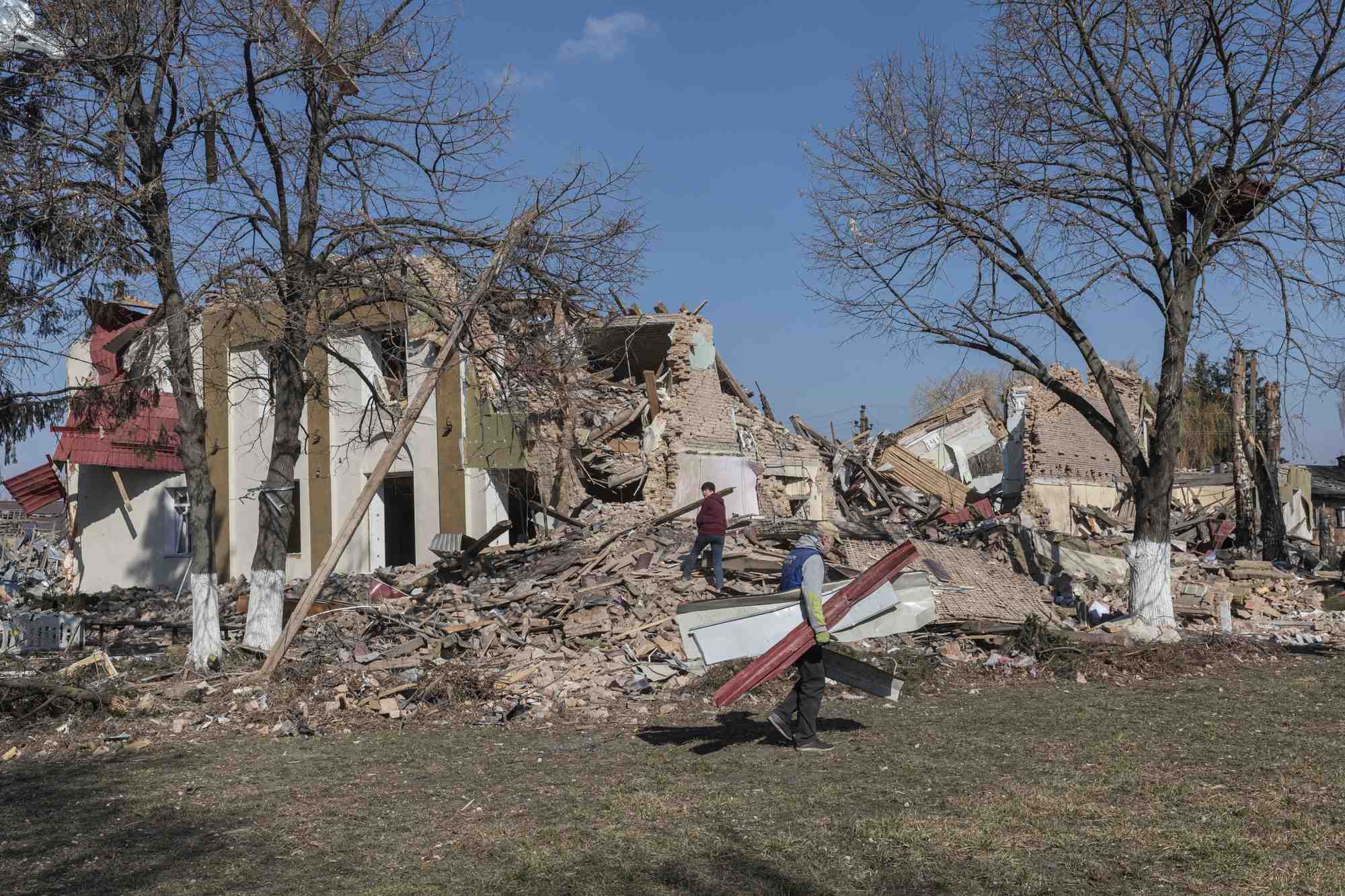 Au moins 136 enfants tues depuis le debut de la guerre en ukraine, dit kyiv