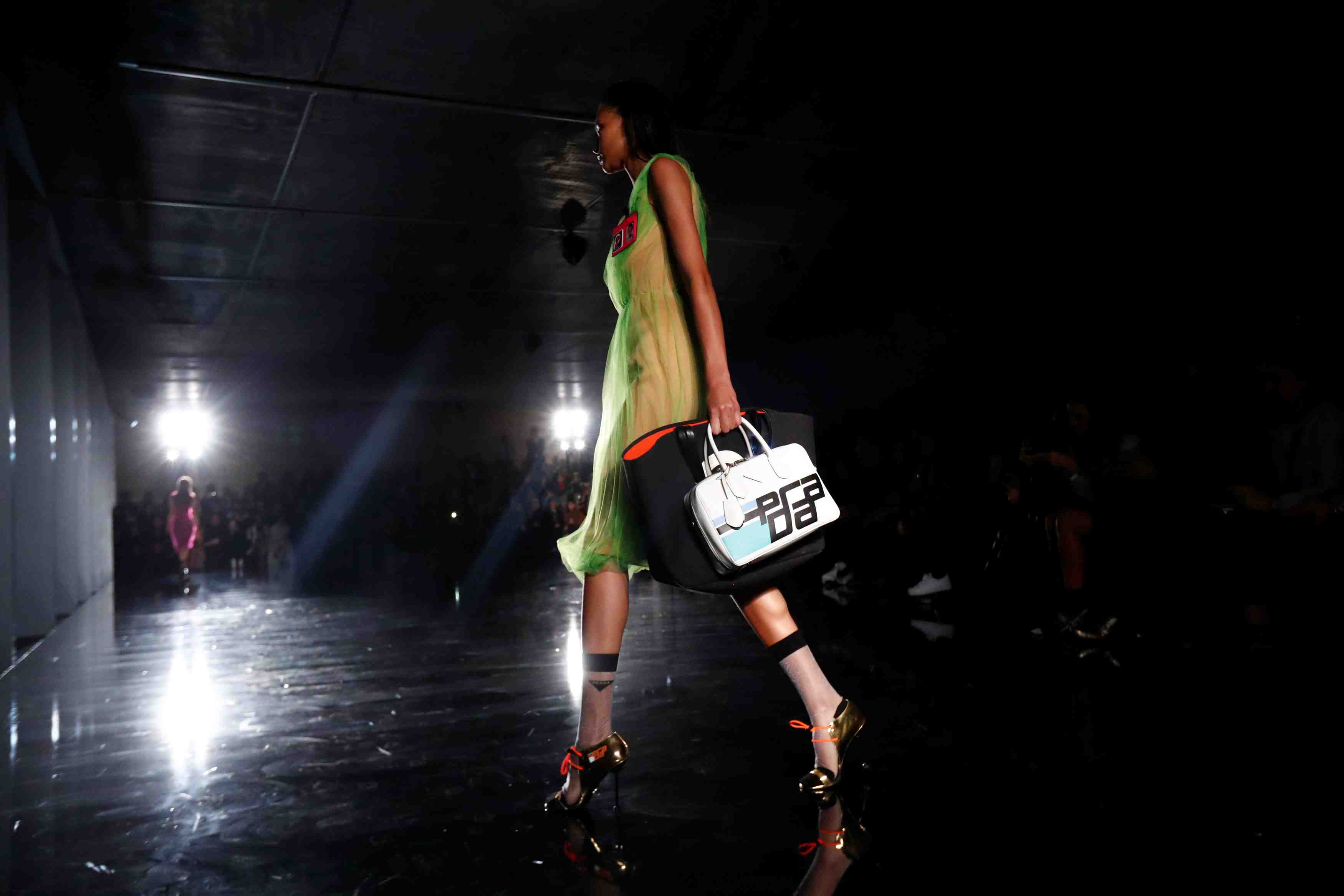 L'italien prada s'attend a retrouver la croissance cette annee