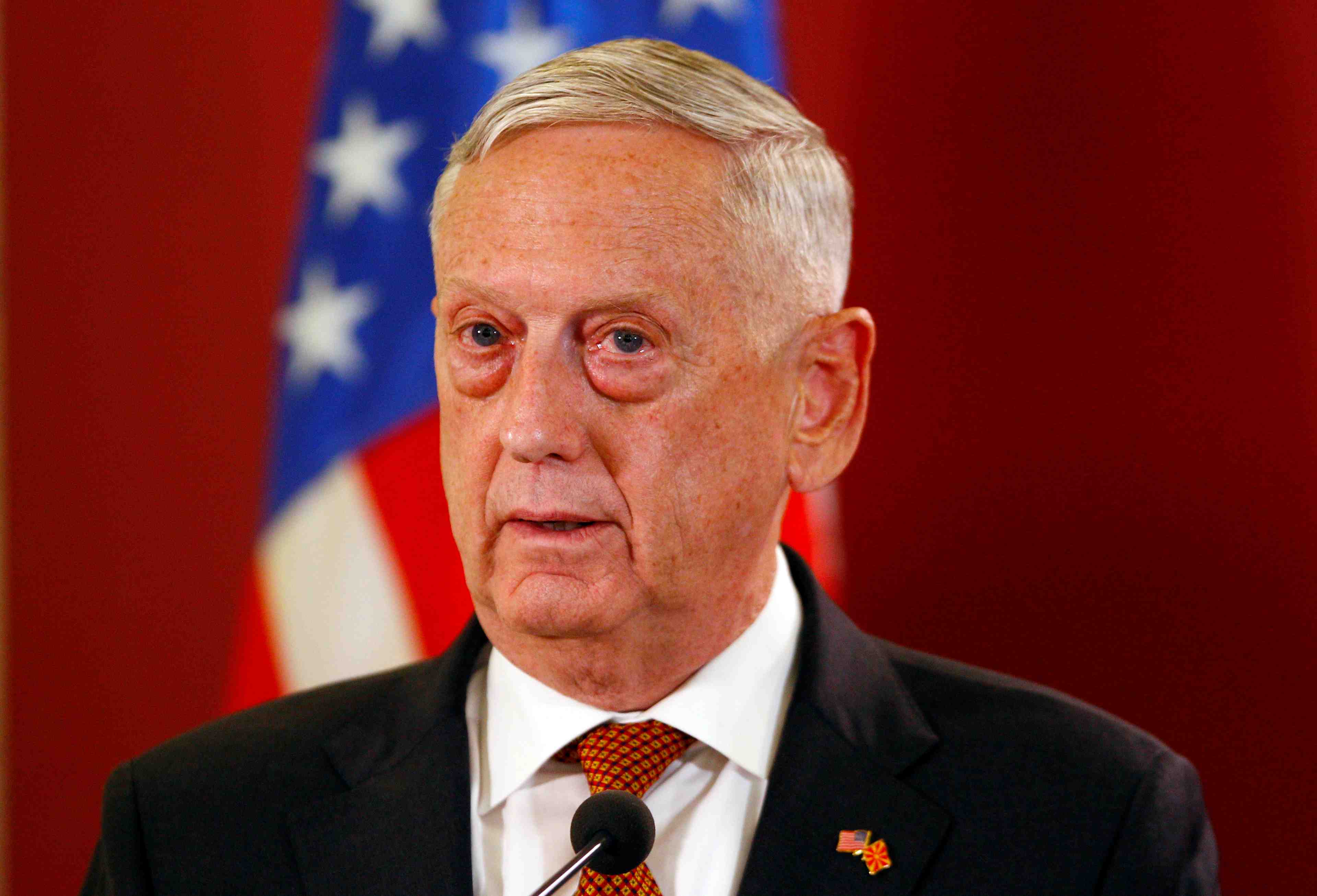 Mattis balaie des rumeurs evoquant son prochain depart