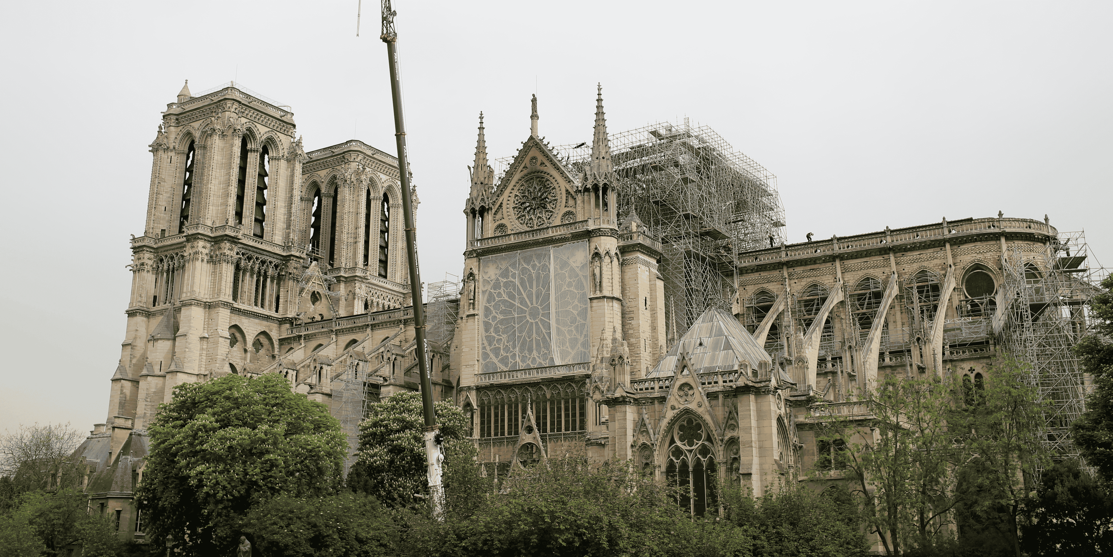 Notre-dame: derogations possibles pour tenir le delai fixe par macron