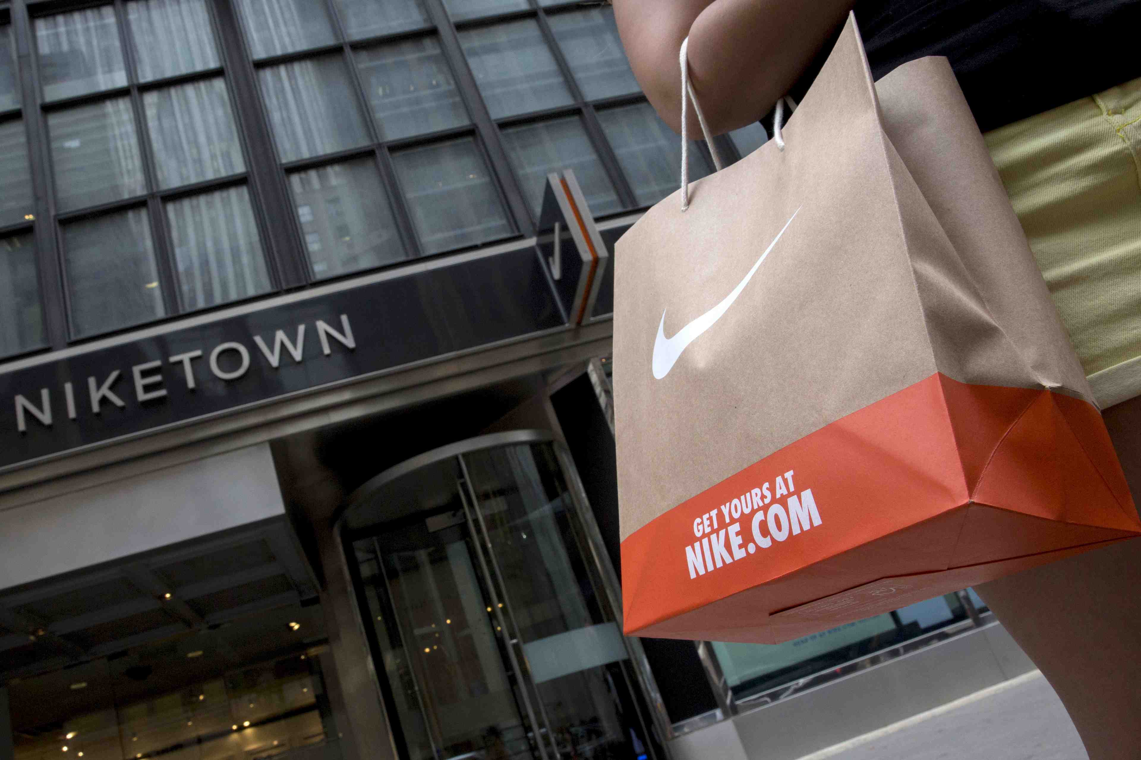 Nike accuse une perte inattendue au t4 avec la crise du coronavirus
