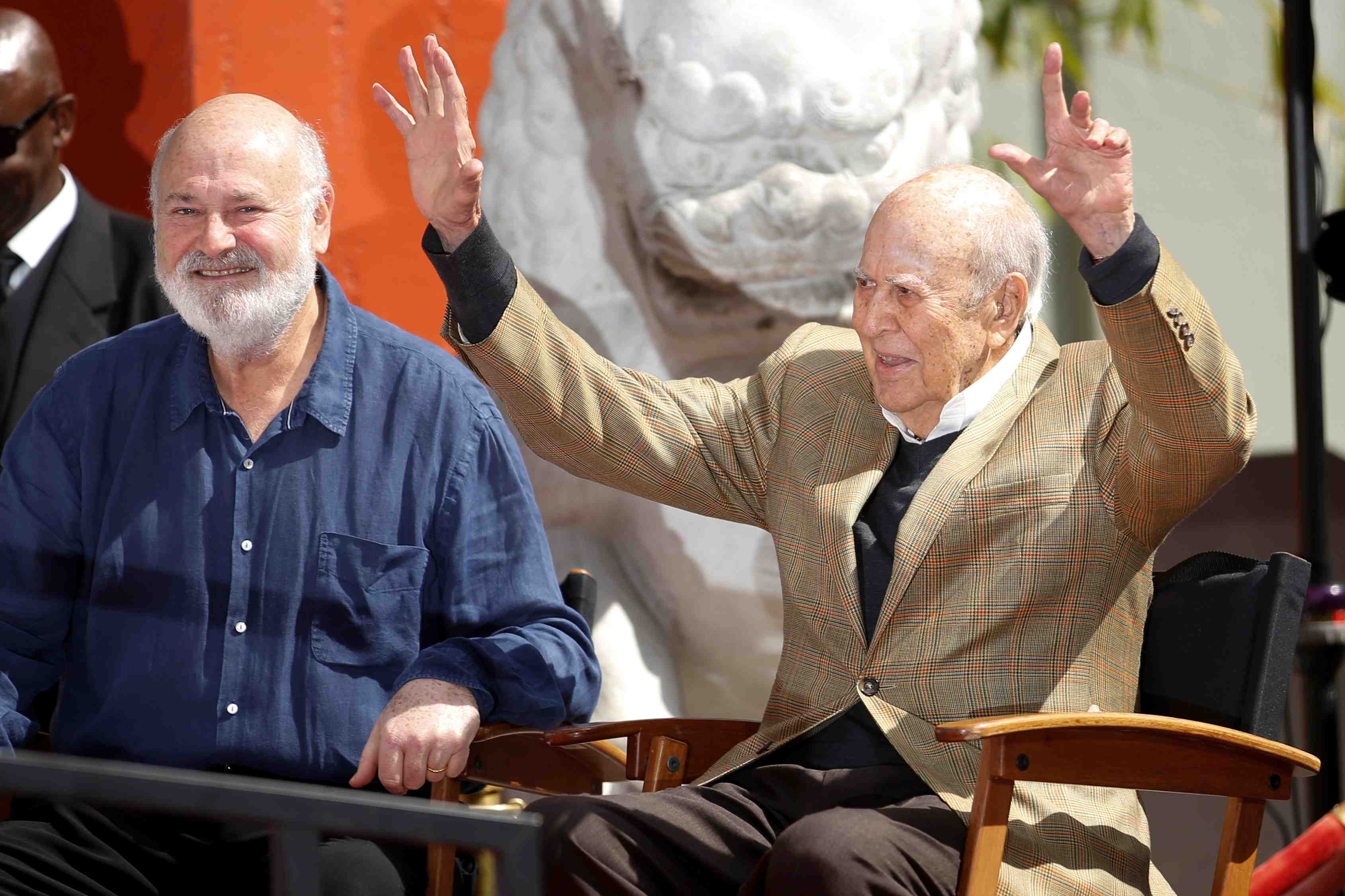 Carl reiner, figure historique de la comedie americaine, decede a 98 ans