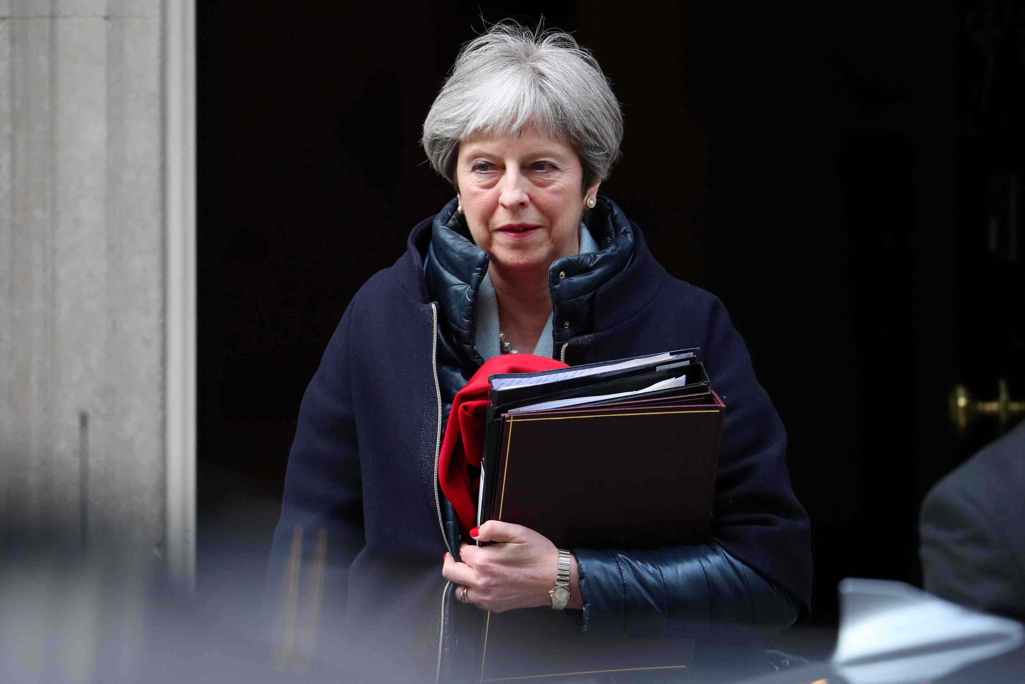 Londres luttera par tous les moyens contre ses ennemis, dit may