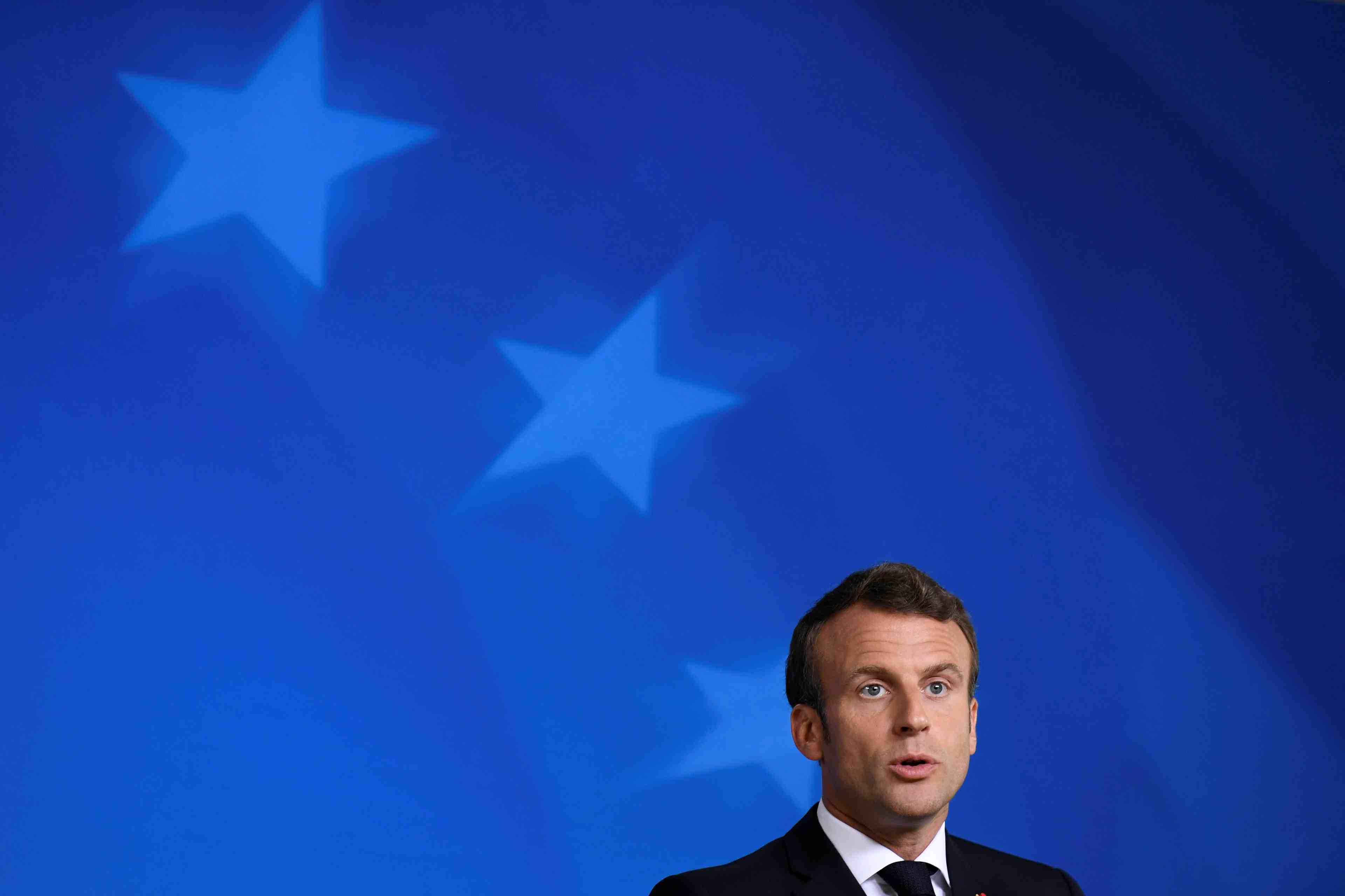 Renault-nissan: macron appelle a developper synergies et alliances