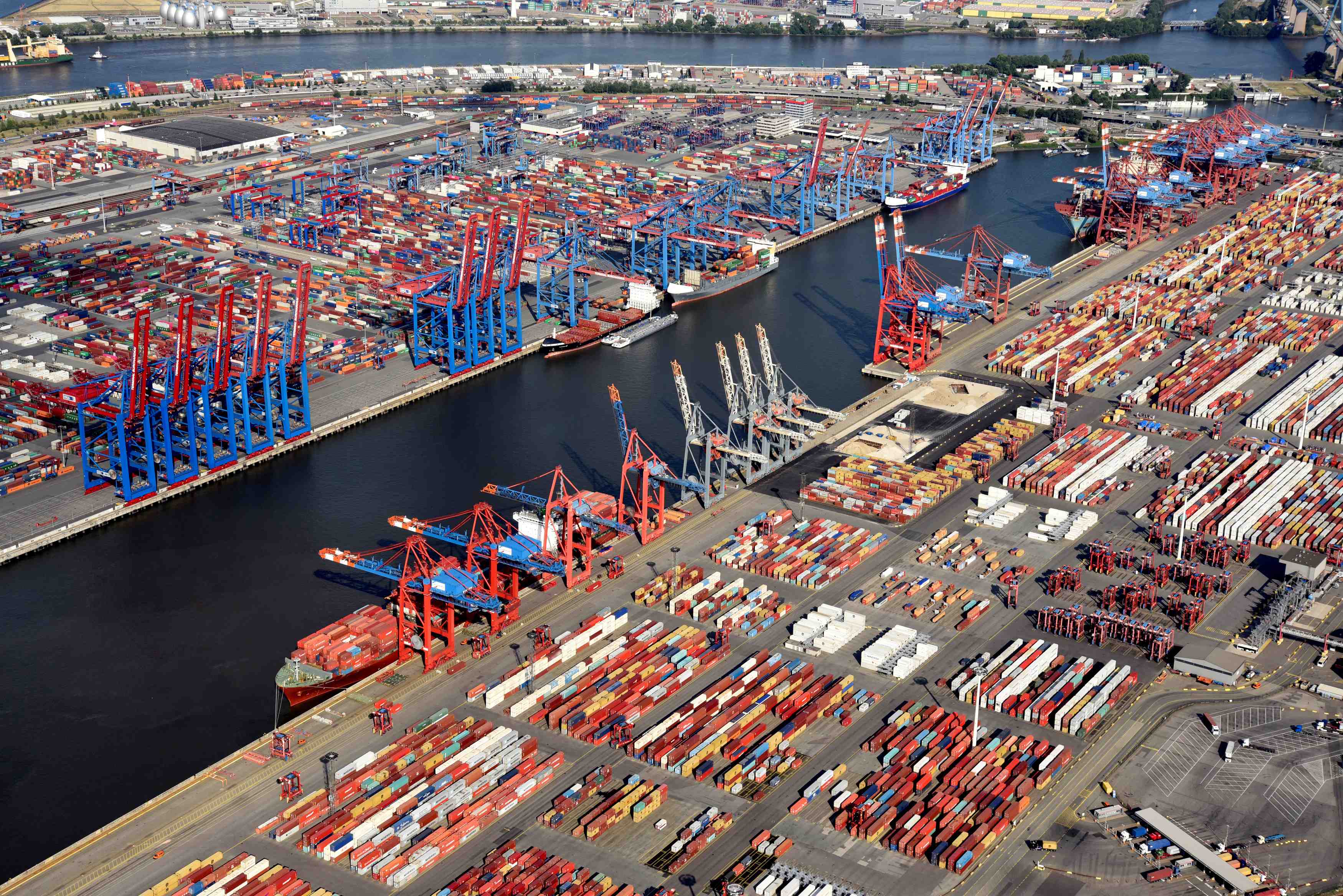 Commerce: l'ue et le vietnam signe un accord de libre echange