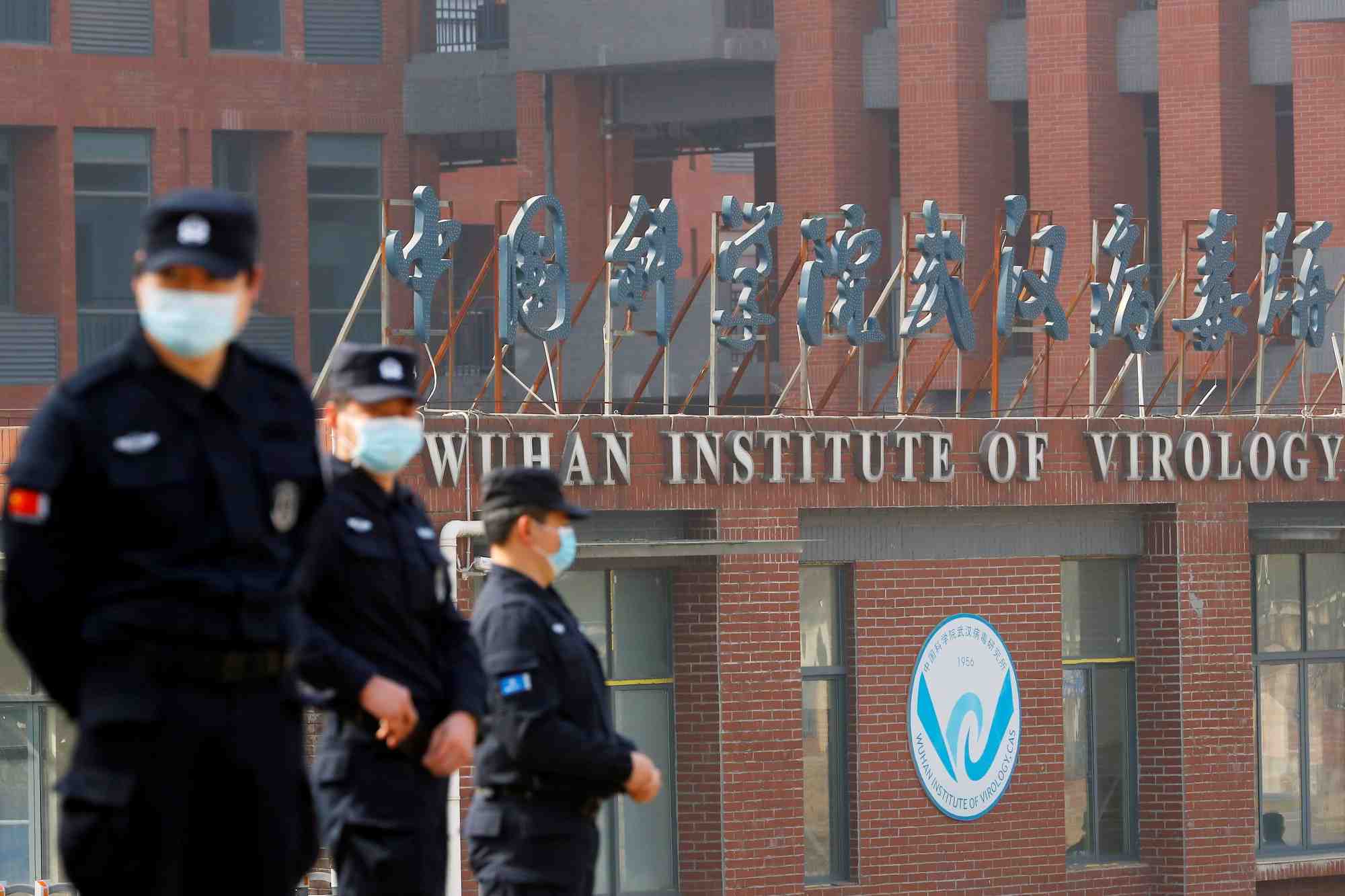 Coronavirus: des chercheurs de wuhan hospitalises des novembre 2019, selon le wall street journal