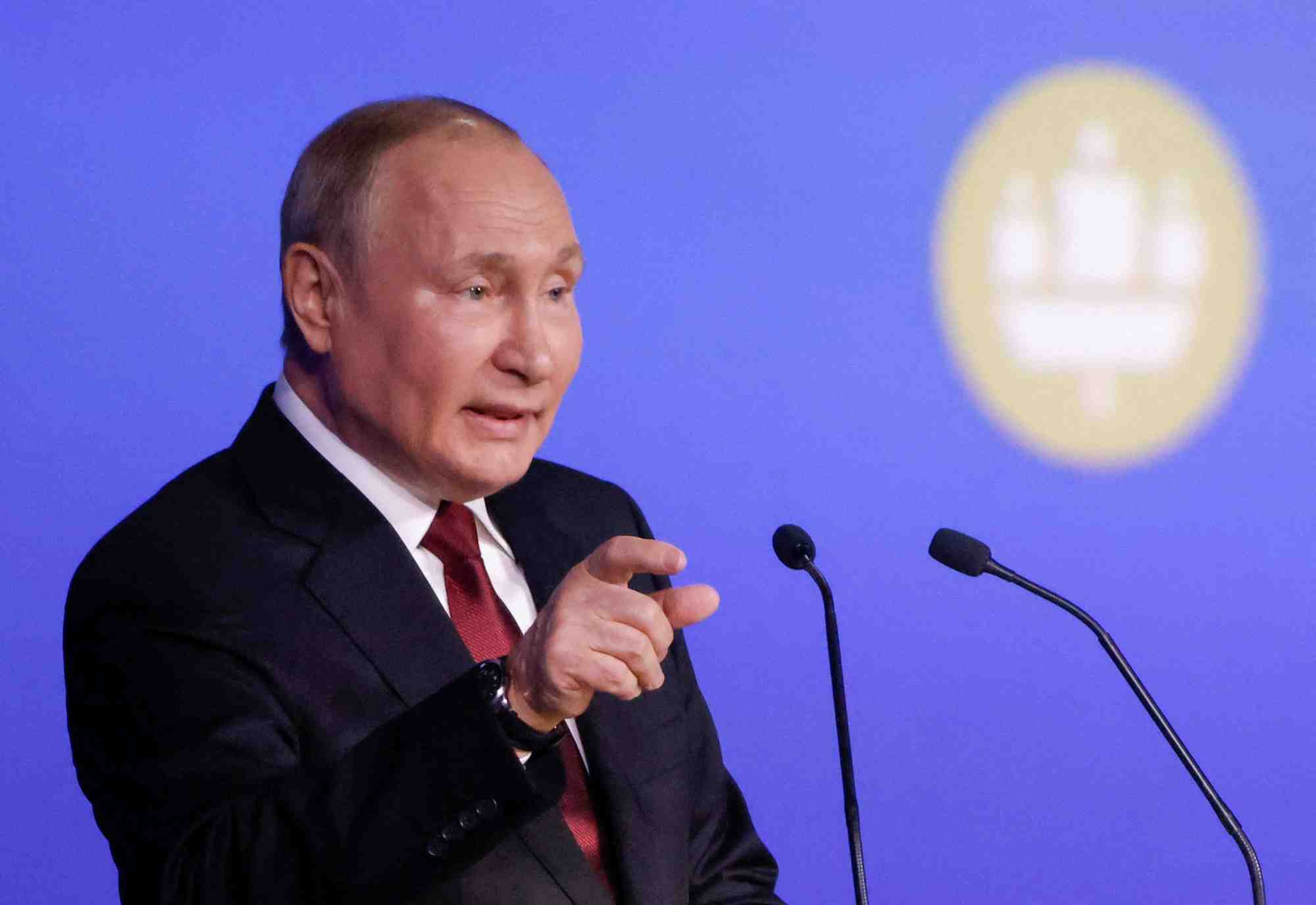 Poutine defend l'invasion de l'ukraine dans un discours fleuve, contre l'occident