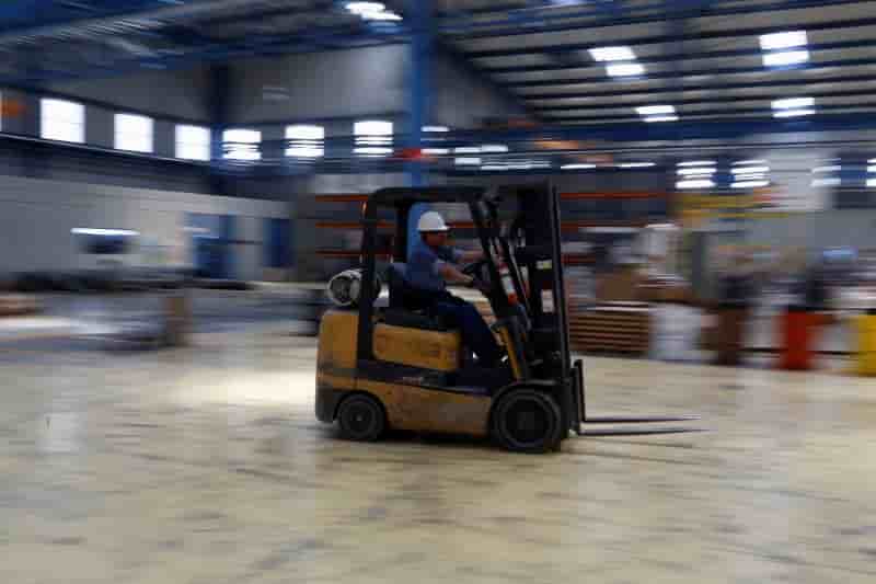 Ralentissement du rythme de la croissance dans le secteur manufacturier americain