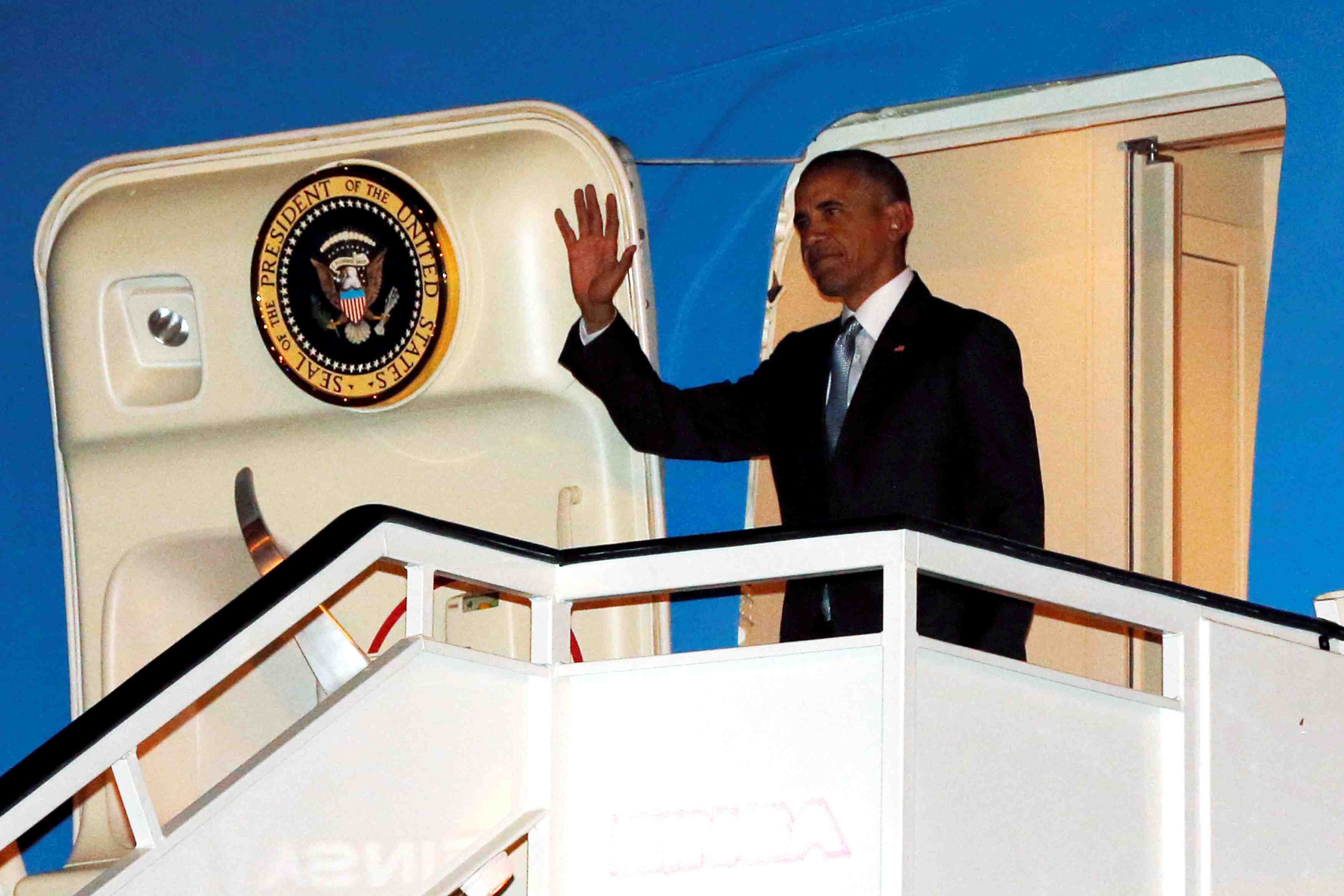 Barack obama appelle les americains a l’unite apres dallas