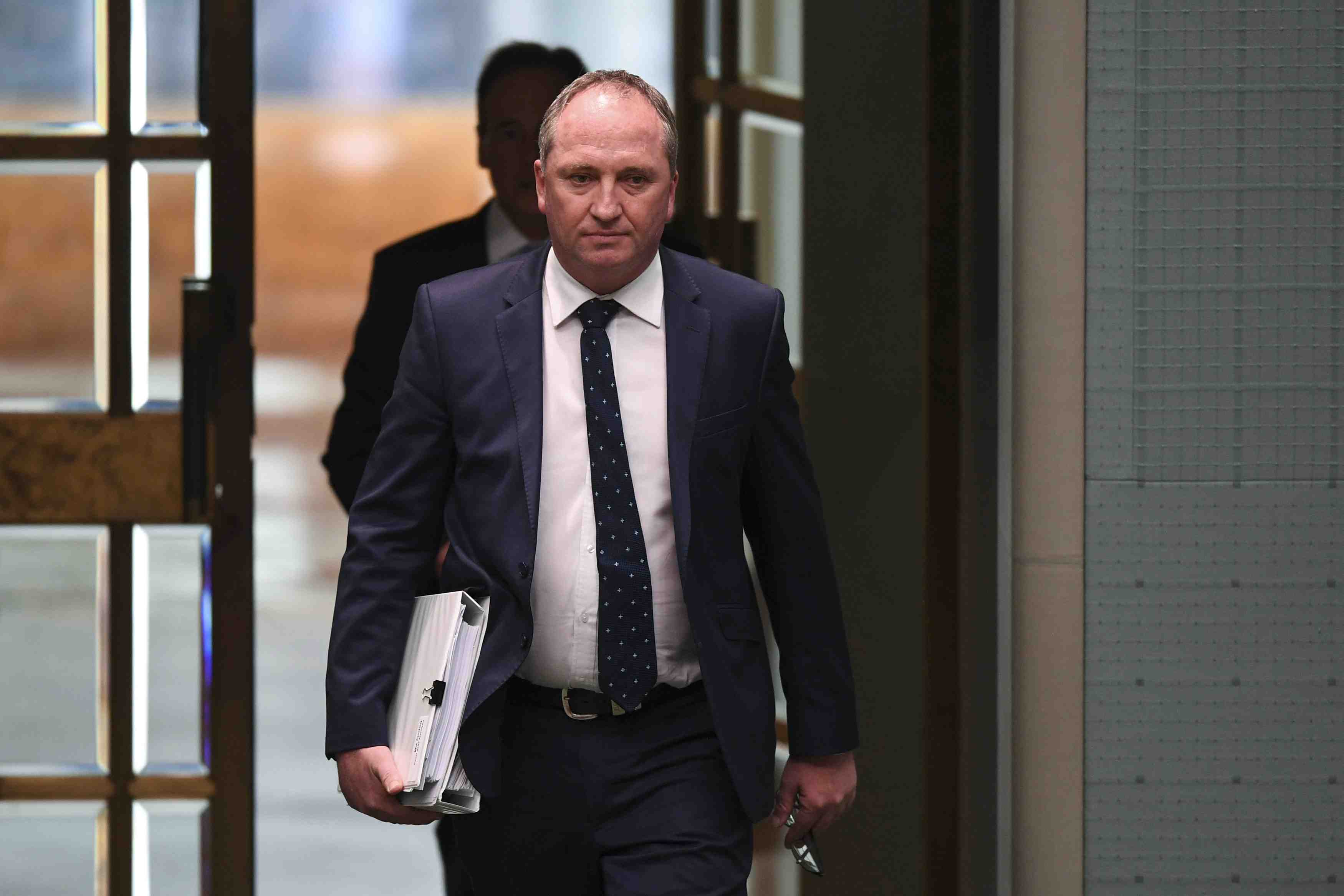 Sexe et politique en australie, ou une majorite tient a un fil
