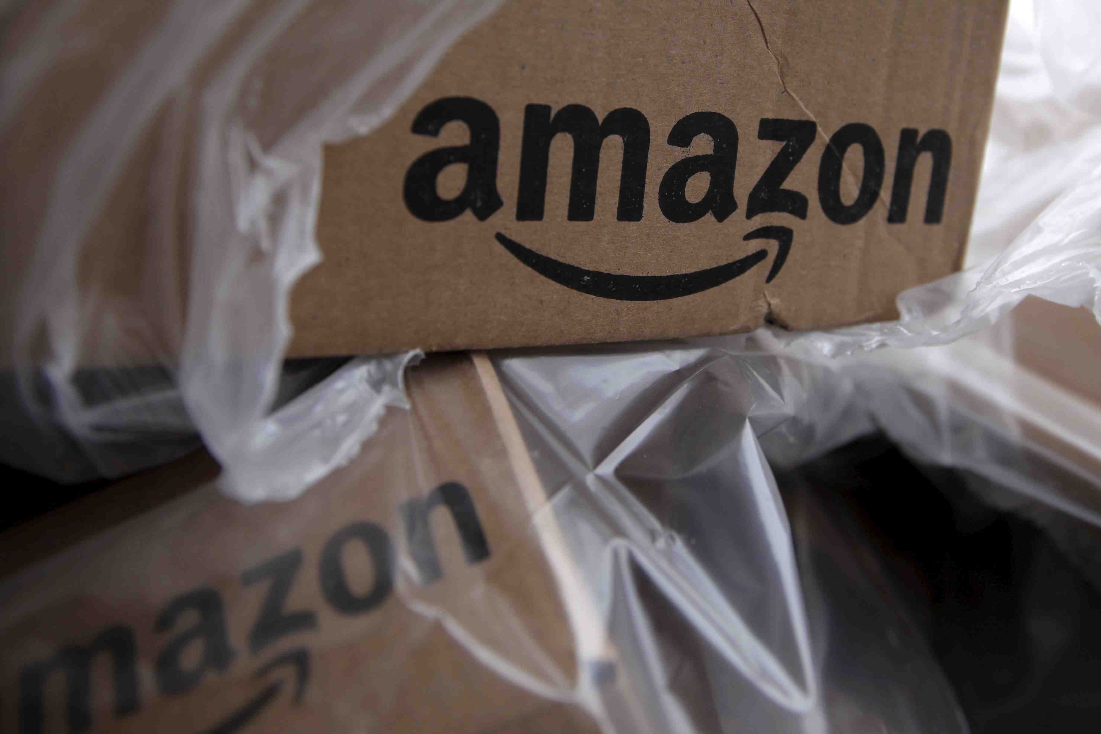 Amazon brievement premiere capitalisation de wall street