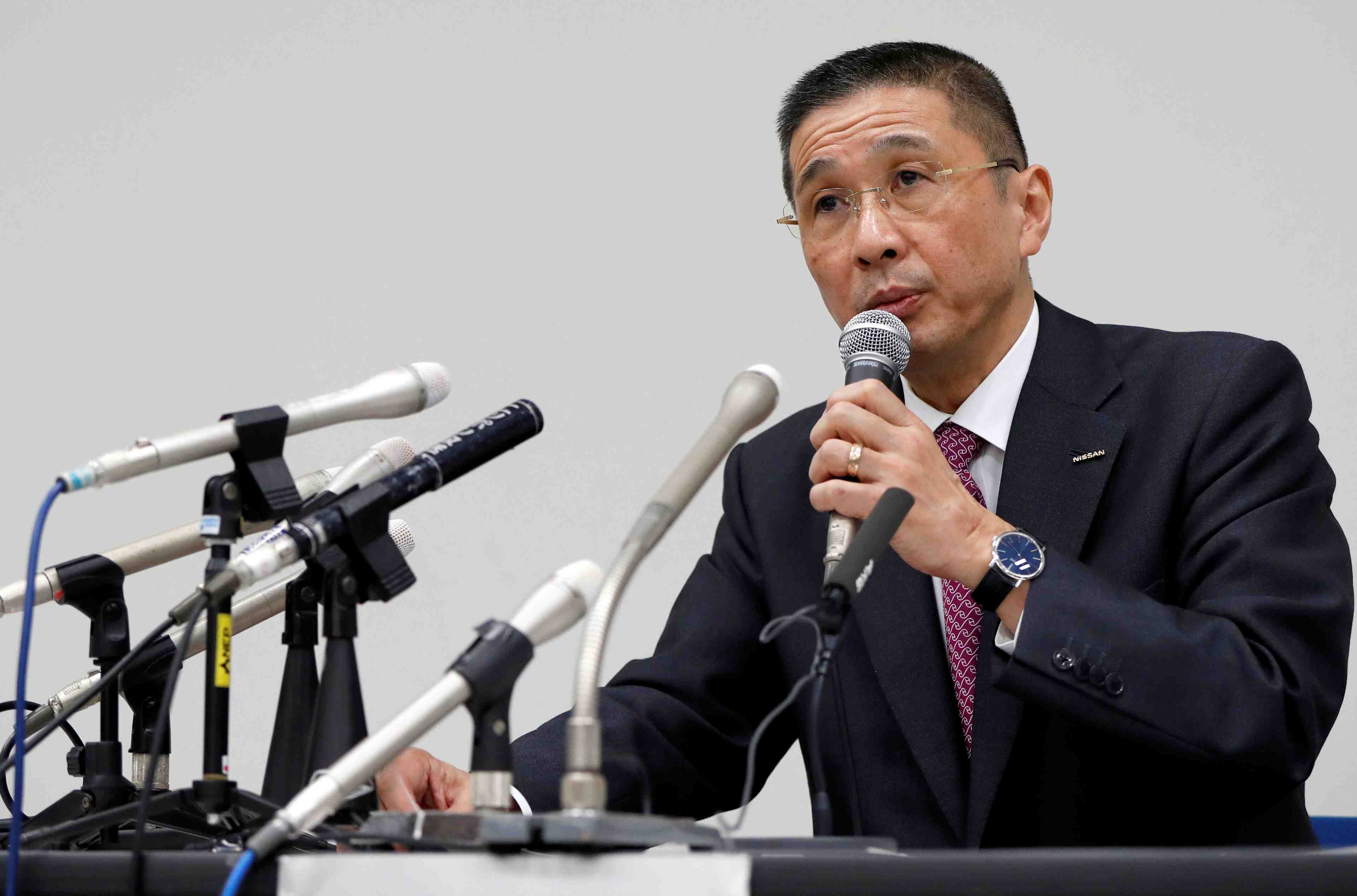 Nissan explique a renault l'absence de son directeur general a amsterdam