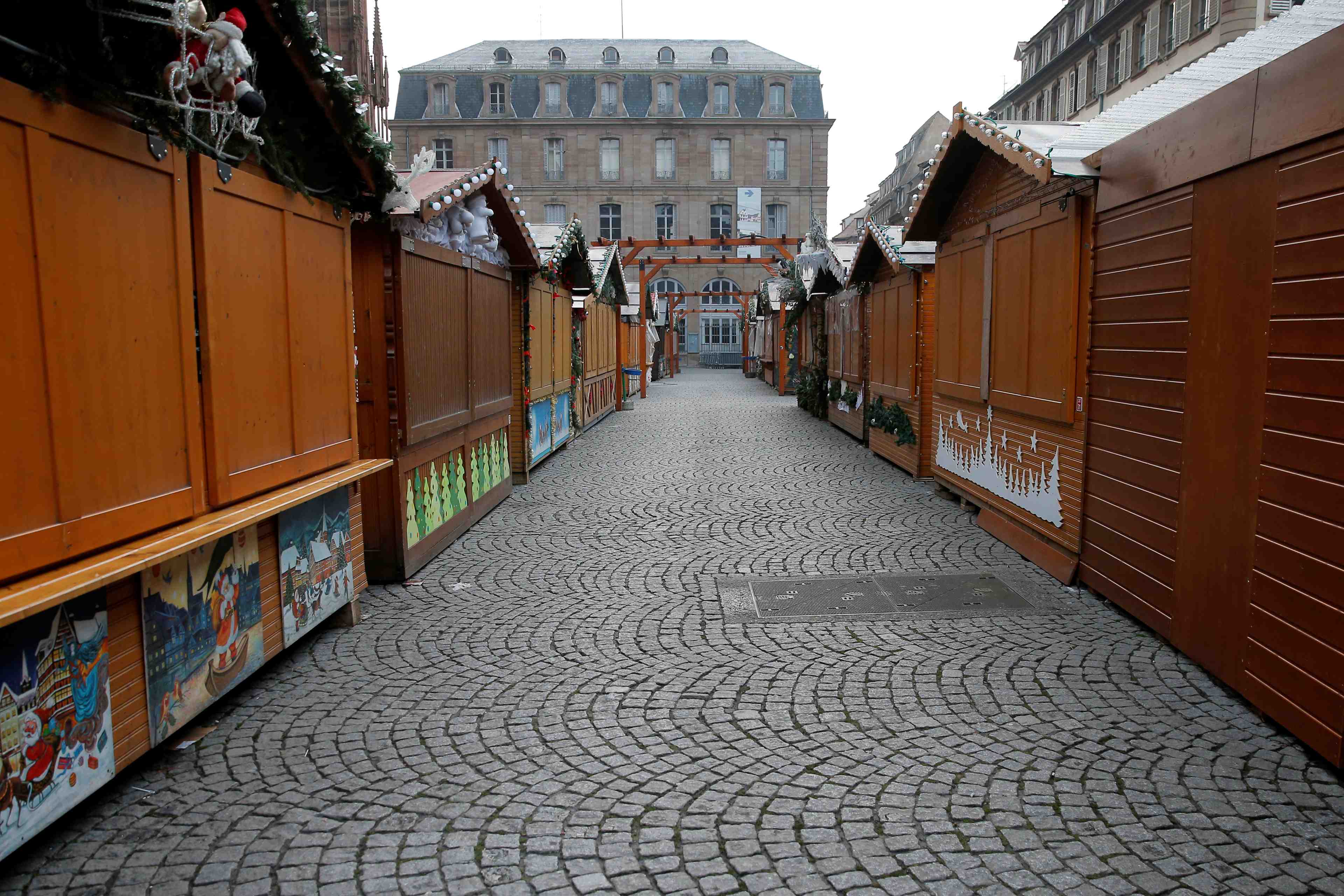 Cinq arrestations dans l'enquete sur l'attentat de strasbourg