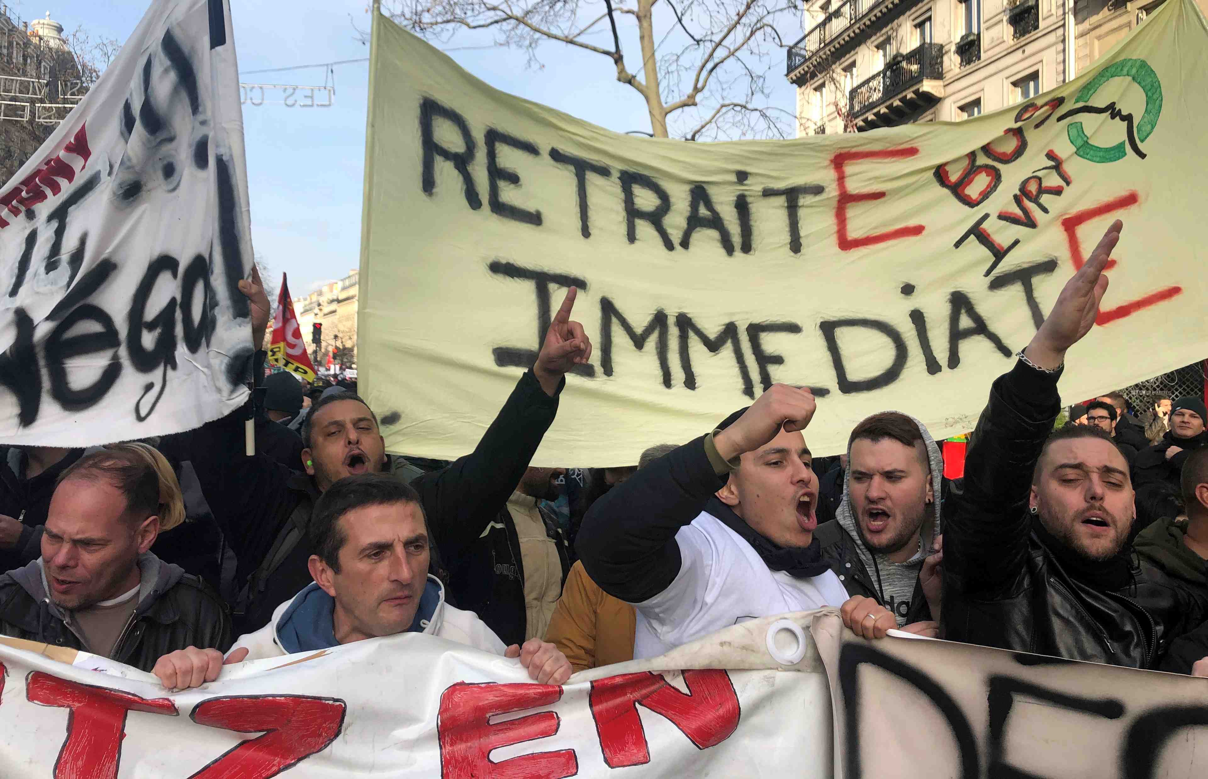 Retraites: l'intersyndicale appelle a la mobilisation jeudi, exclut une treve