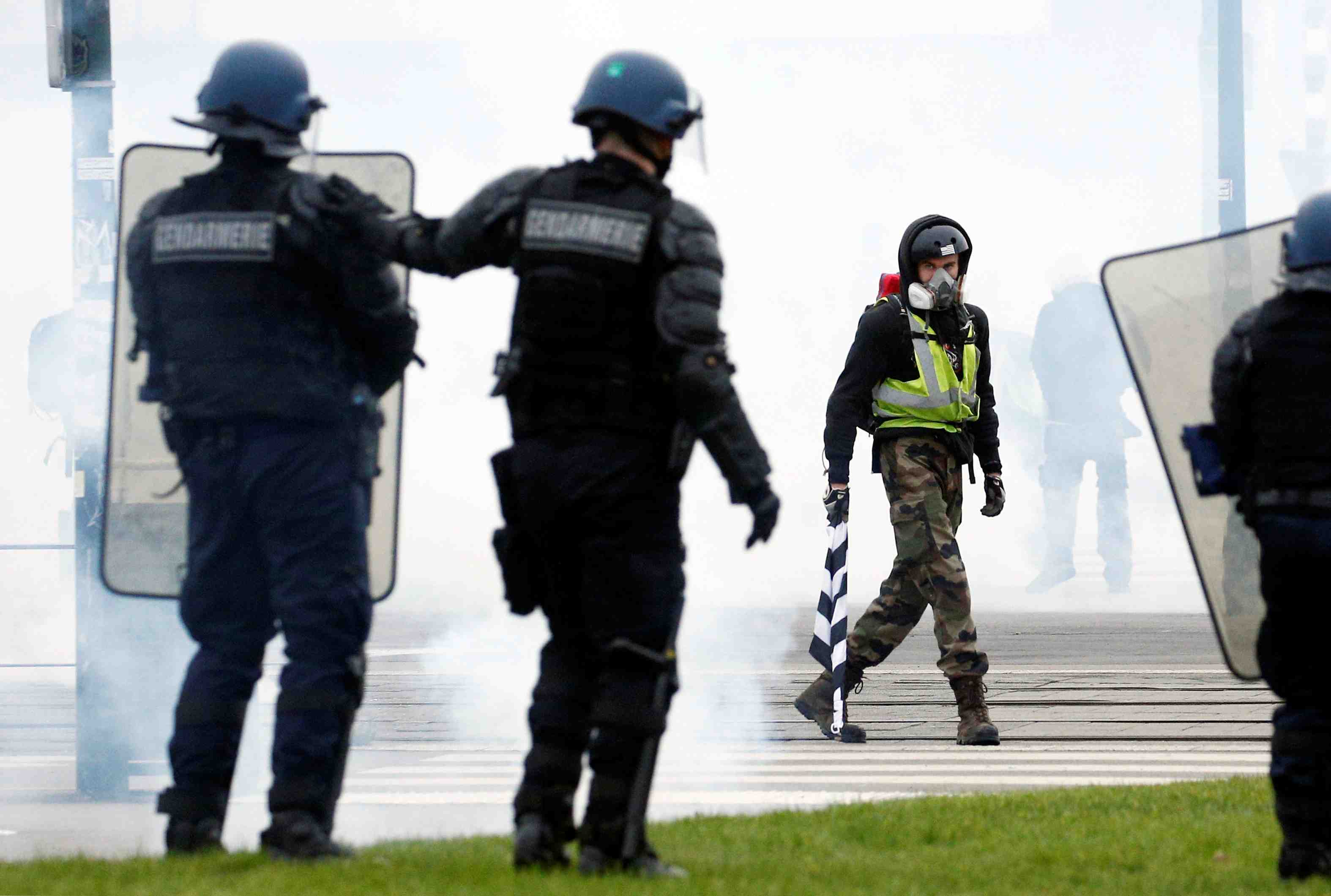 La cagnotte de soutien aux forces de l'ordre remise aux policiers