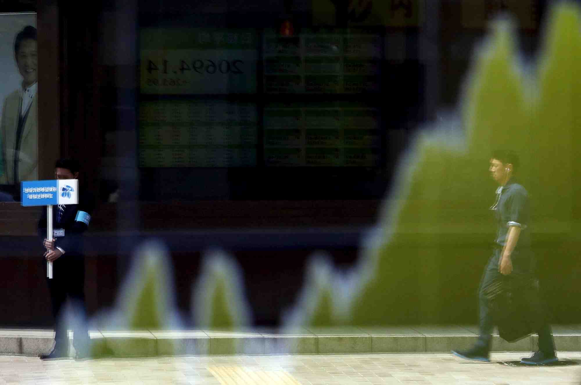 Les dividendes mondiaux ont chute de plus de 12% en 2020, selon une etude