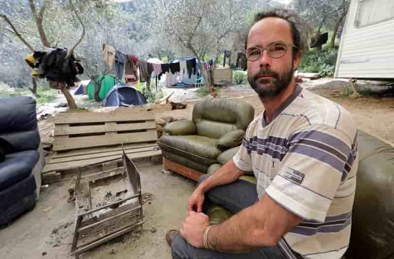 Quatre mois avec sursis pour le defenseur des migrants herrou